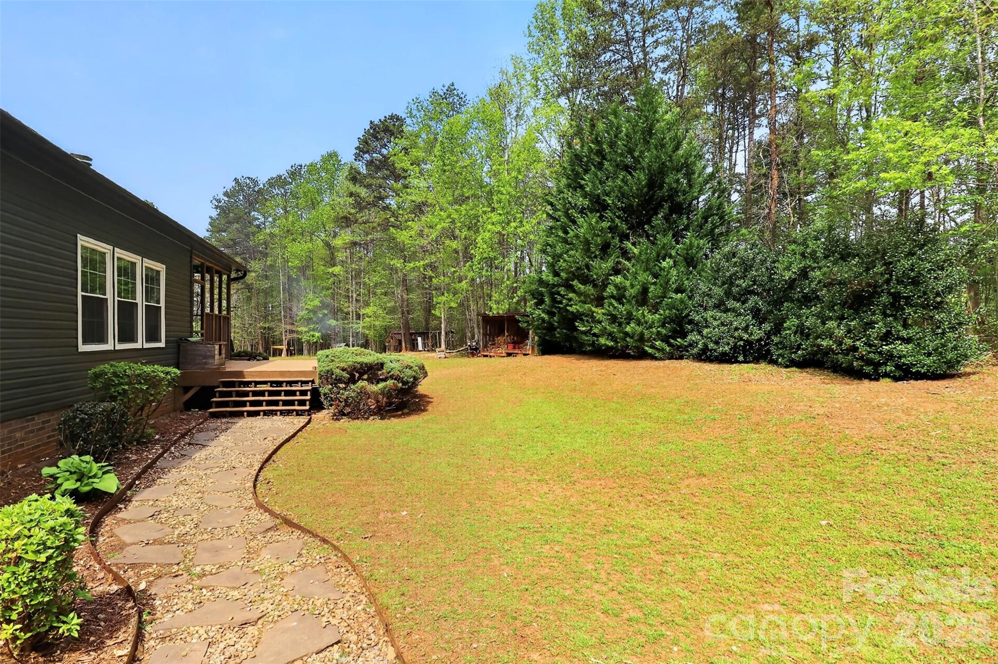 155 Amity Church Road — Iron Station