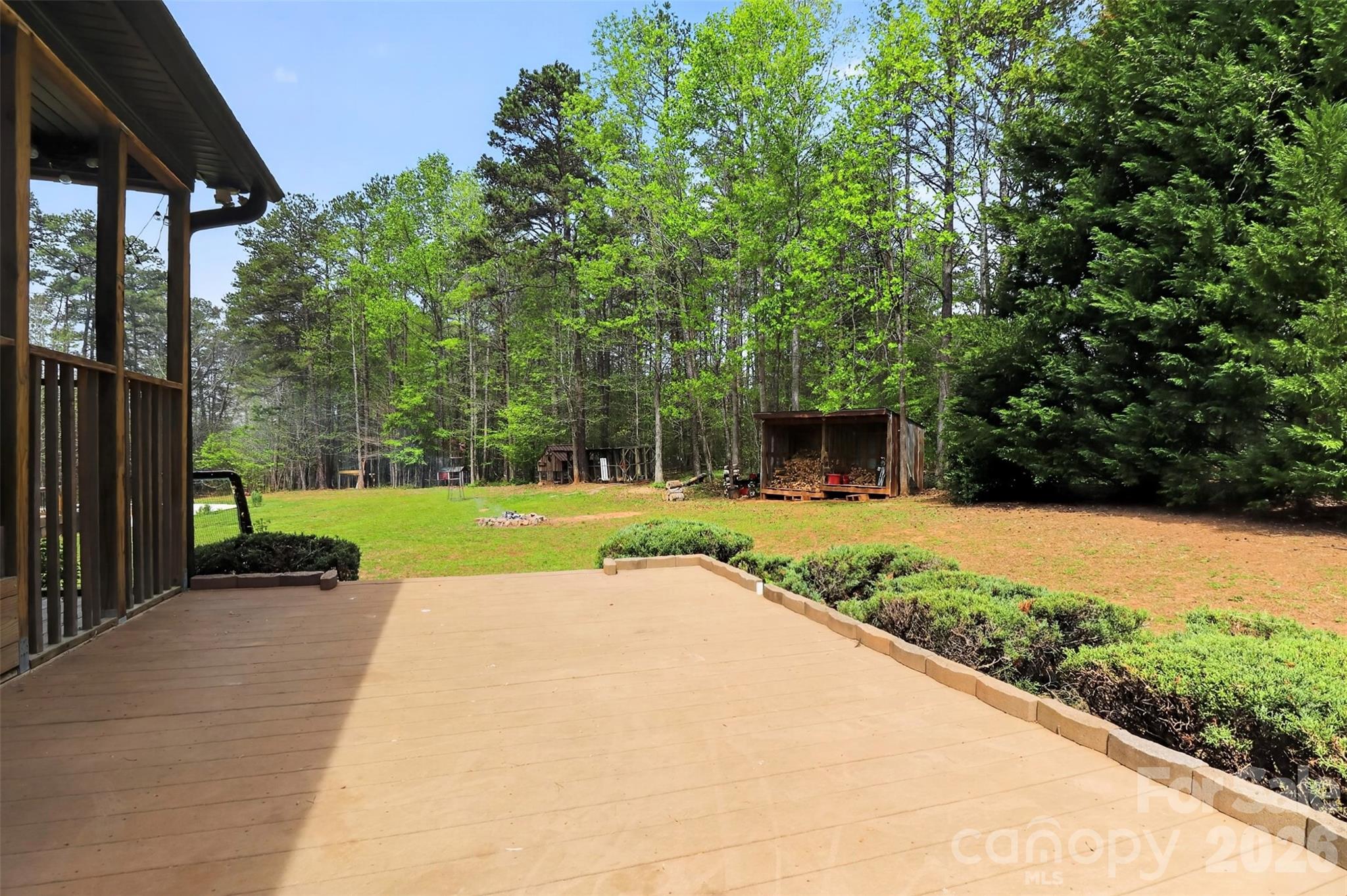 155 Amity Church Road — Iron Station
