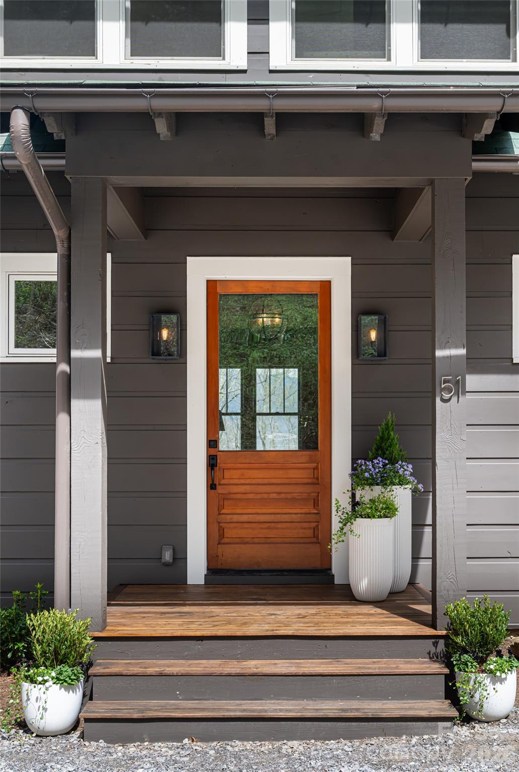 51 Summit Road — Swannanoa