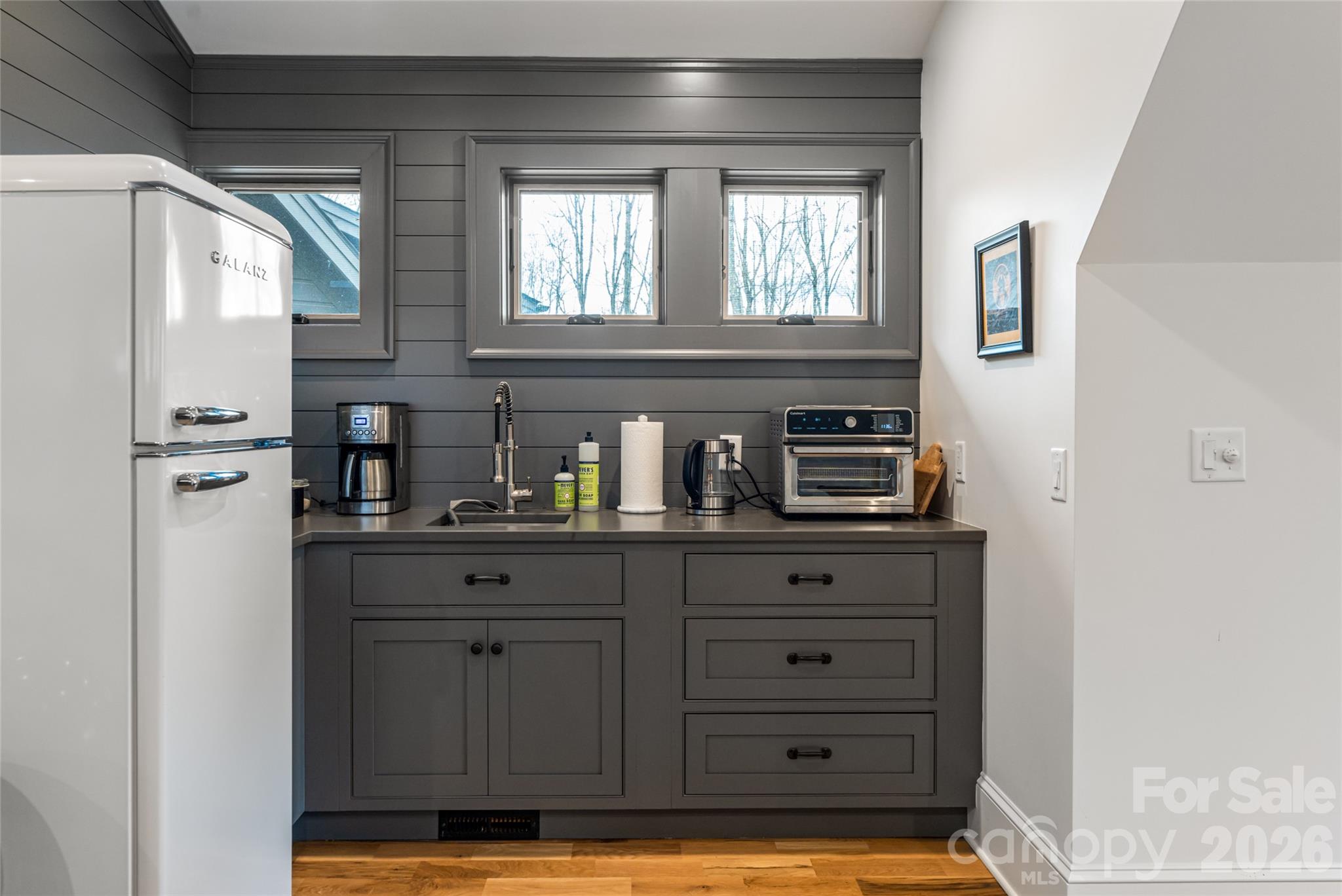 51 Summit Road — Swannanoa