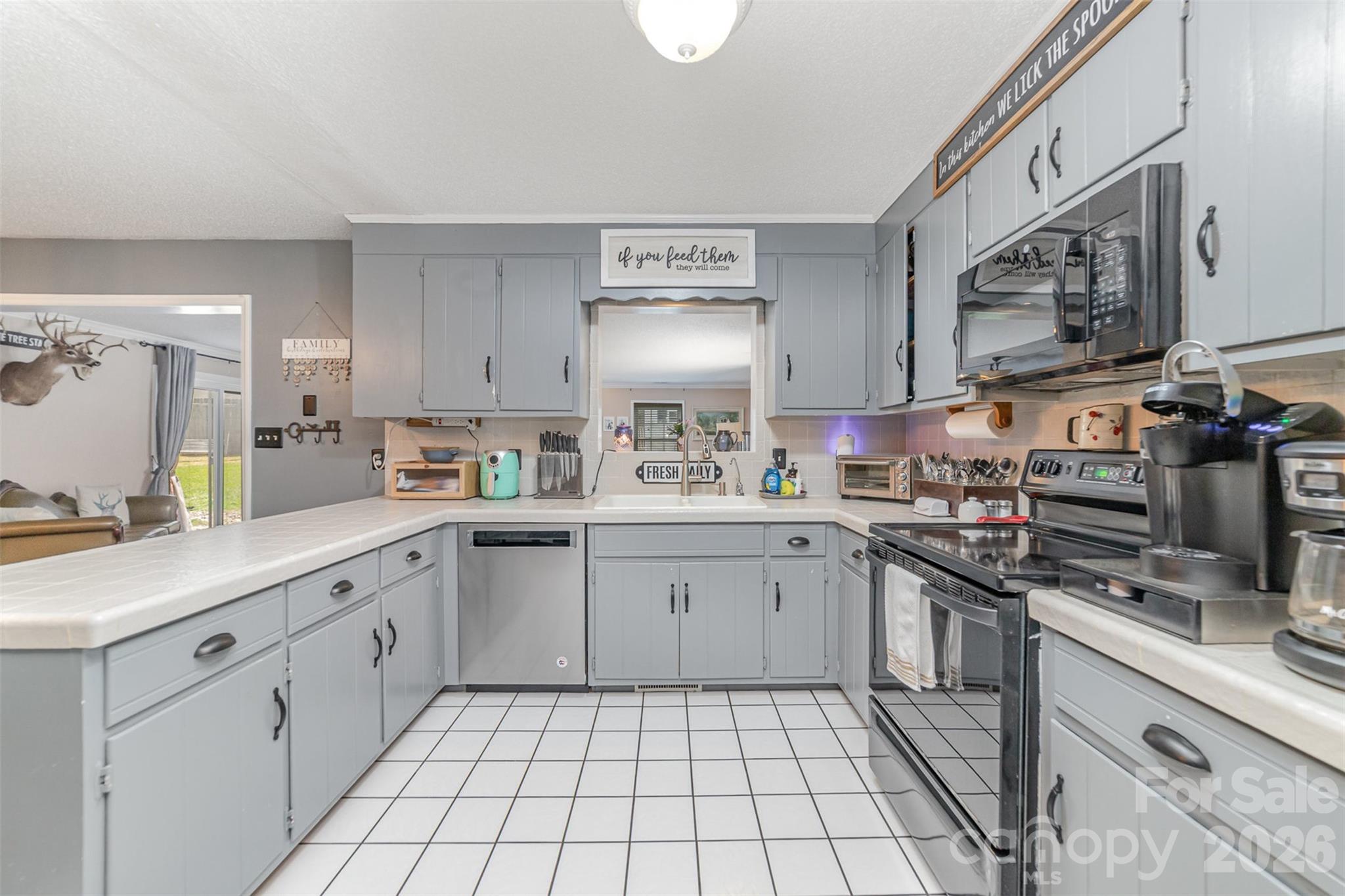 7430 Forney Hill Road — Denver