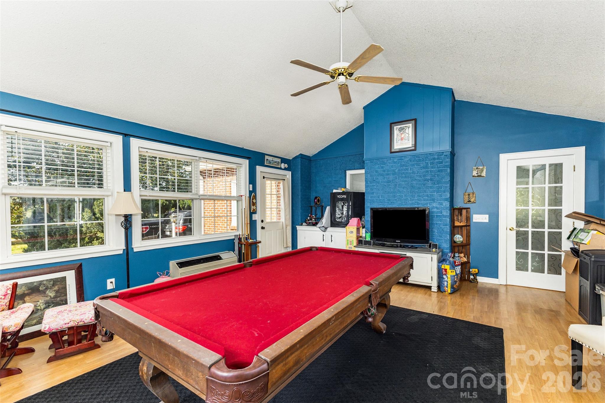 941 Casar Belwood Road — Lawndale
