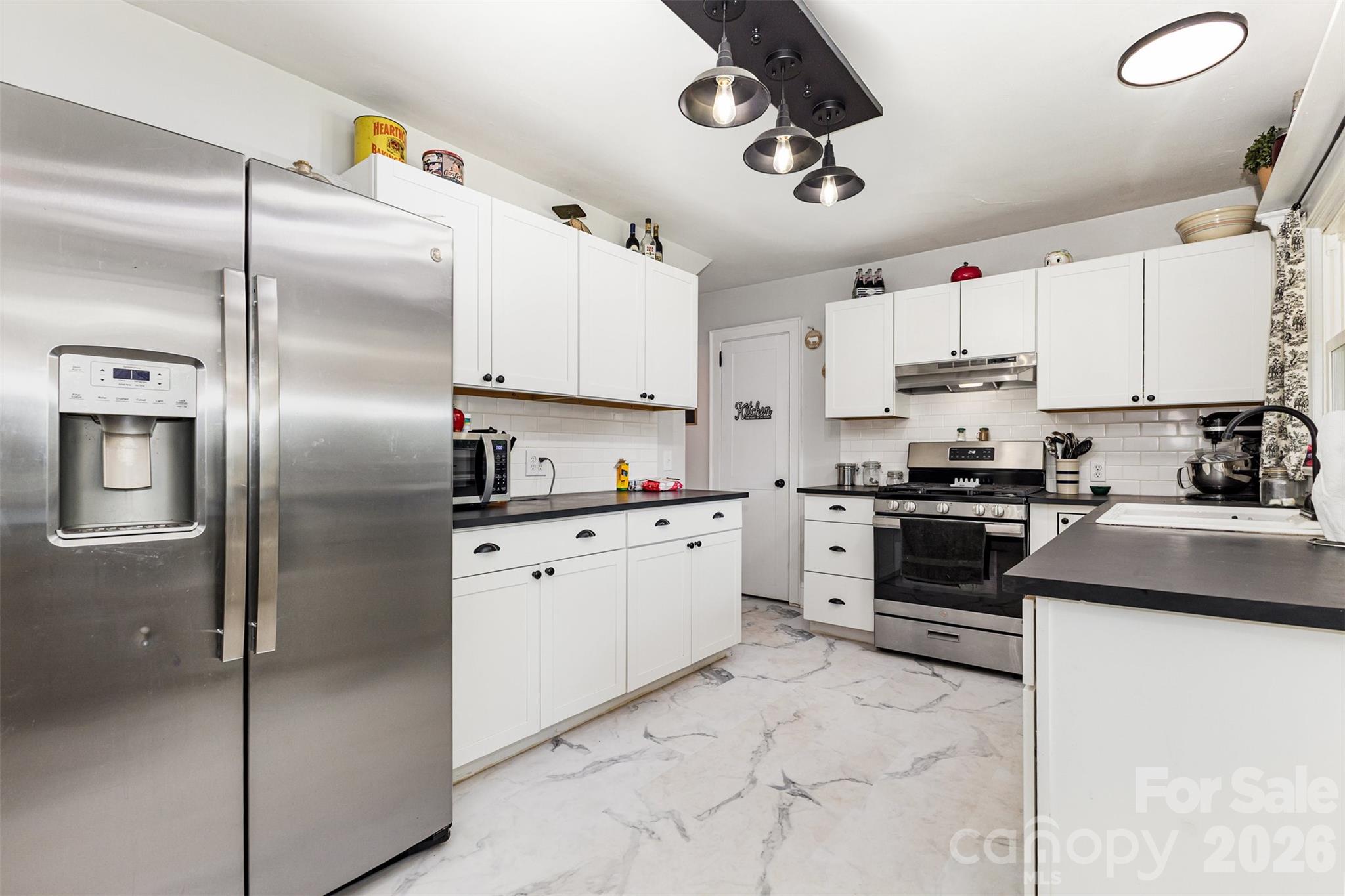 941 Casar Belwood Road — Lawndale
