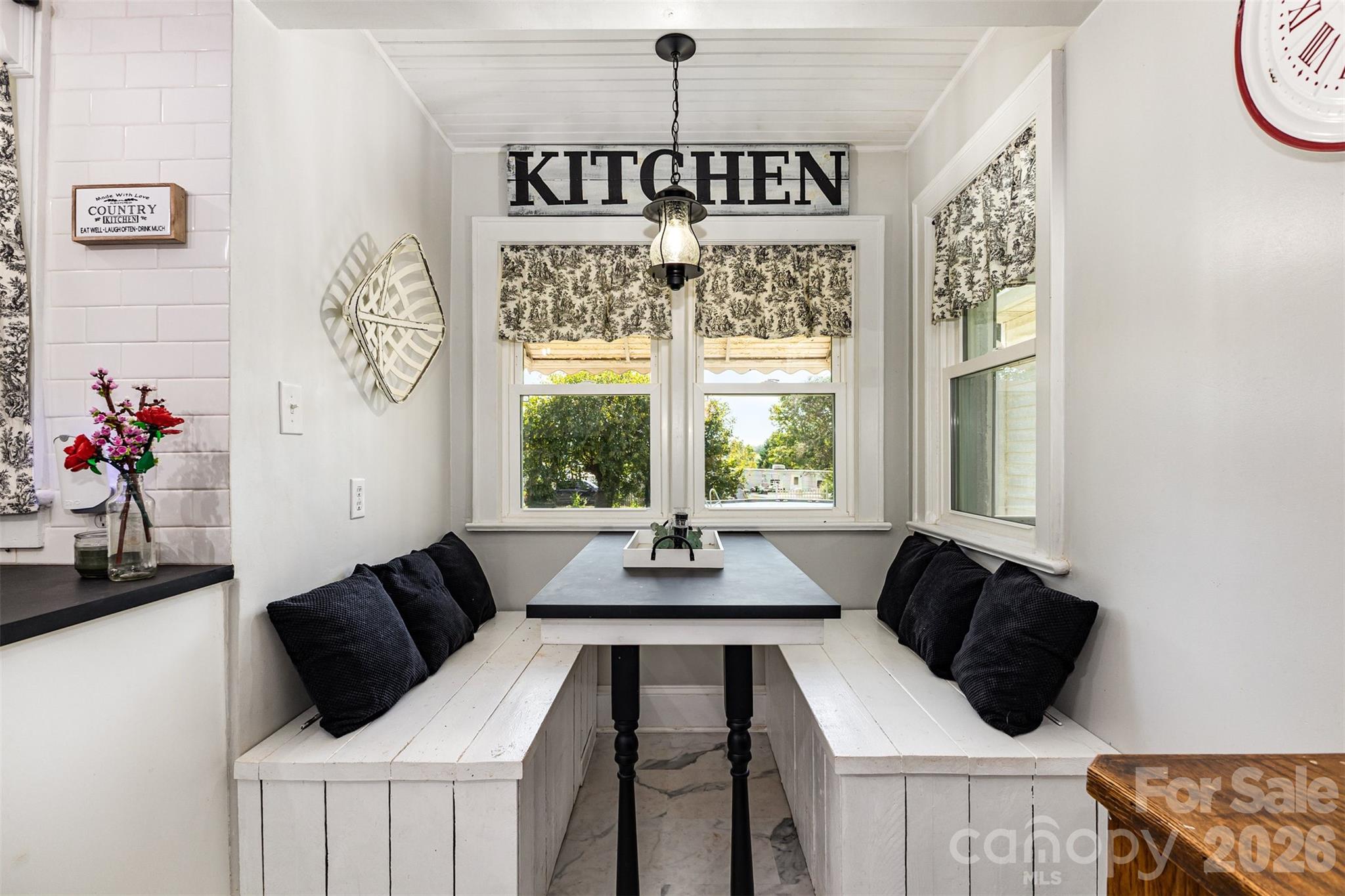 941 Casar Belwood Road — Lawndale