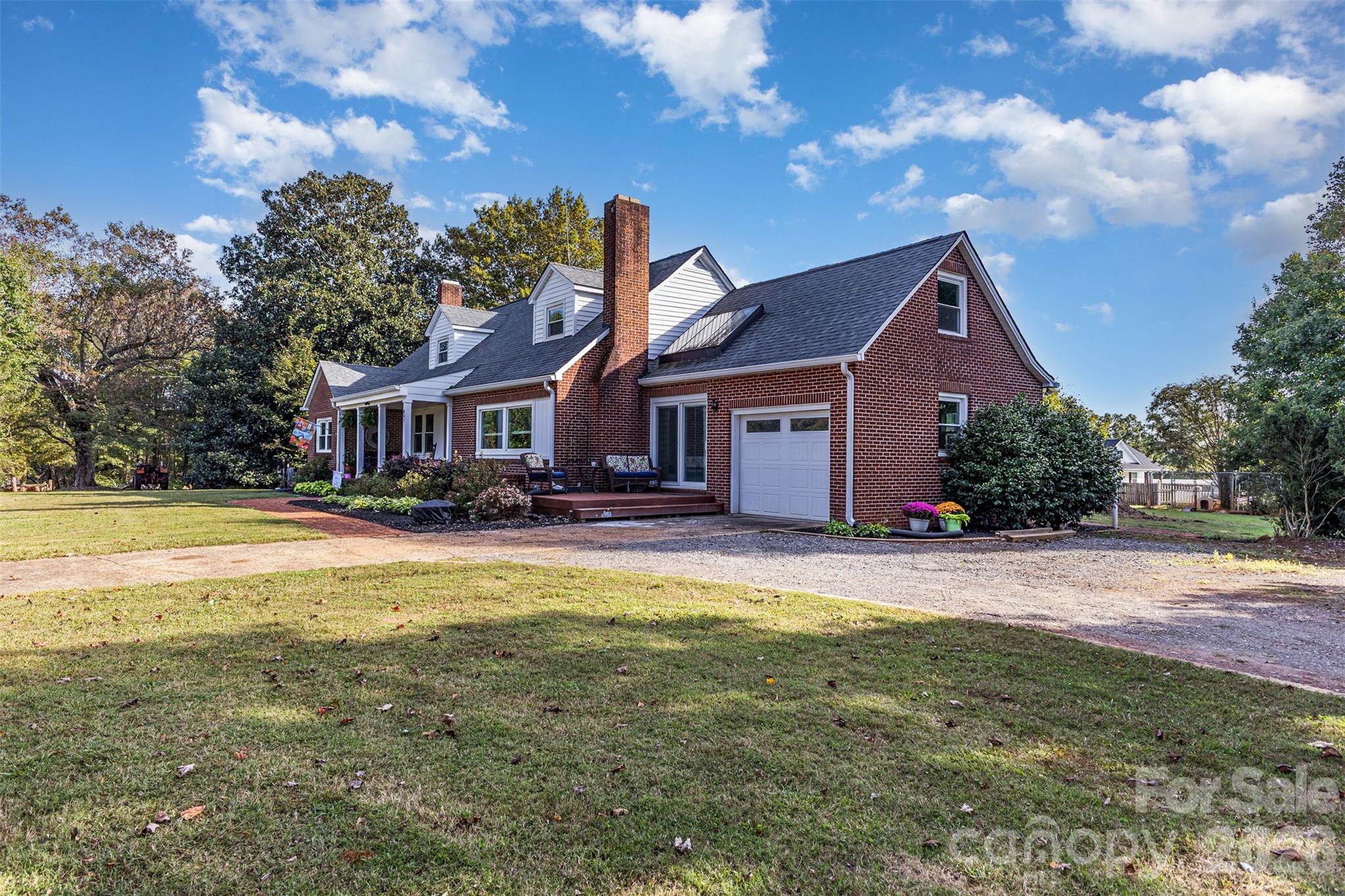 941 Casar Belwood Road — Lawndale