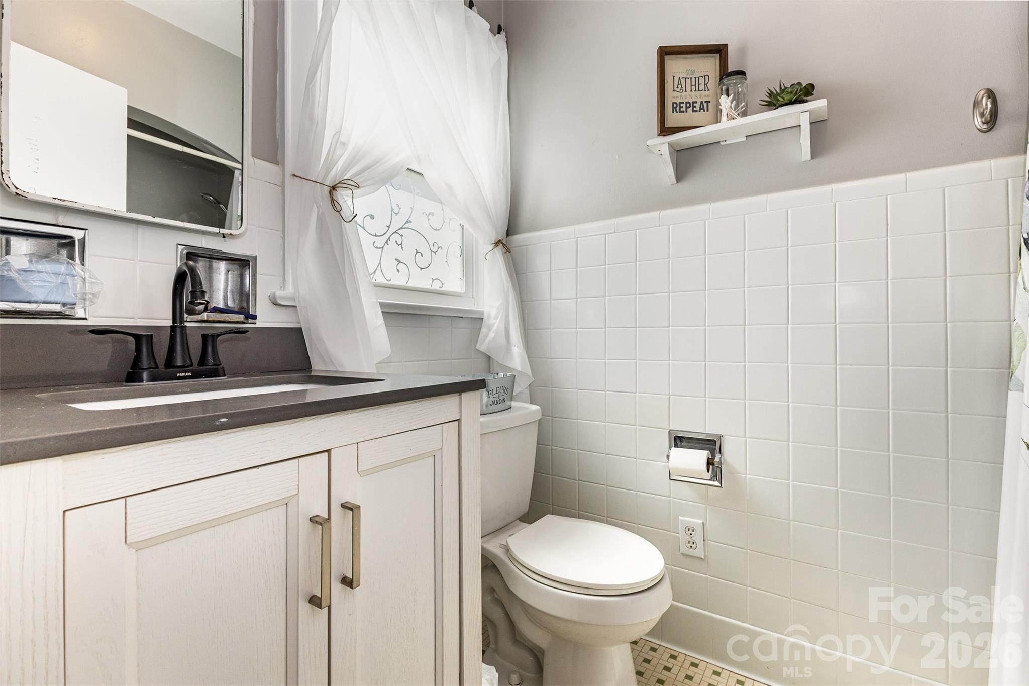 941 Casar Belwood Road — Lawndale