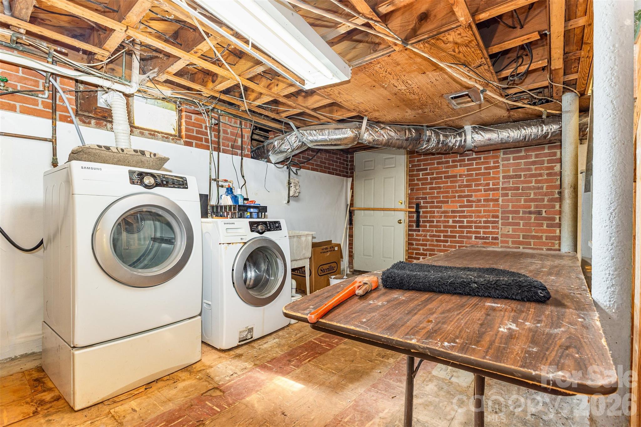 941 Casar Belwood Road — Lawndale