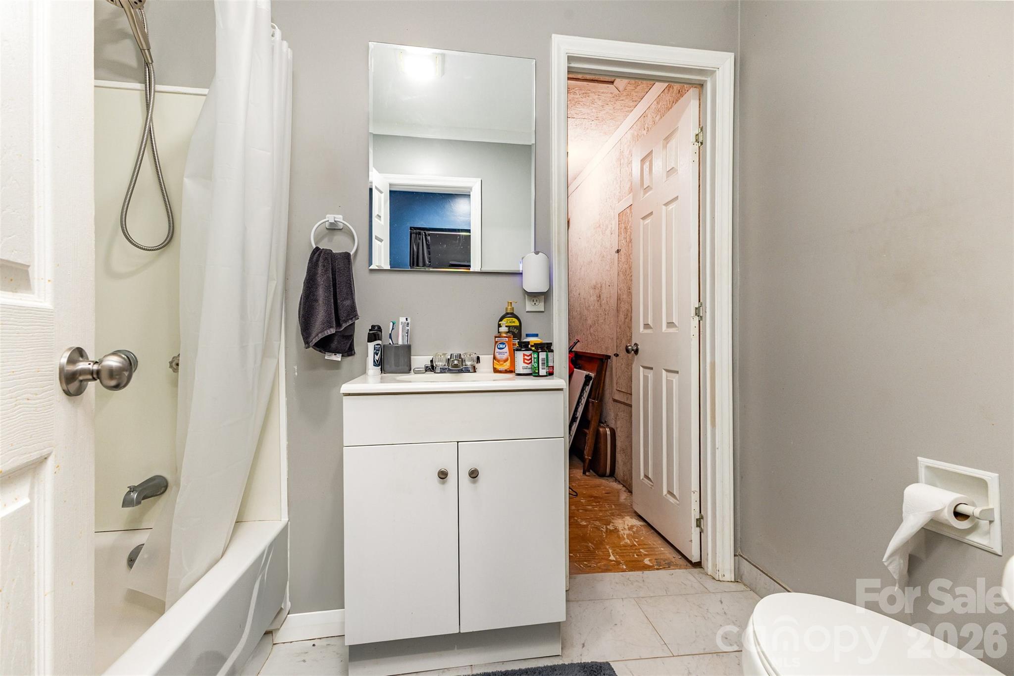 941 Casar Belwood Road — Lawndale