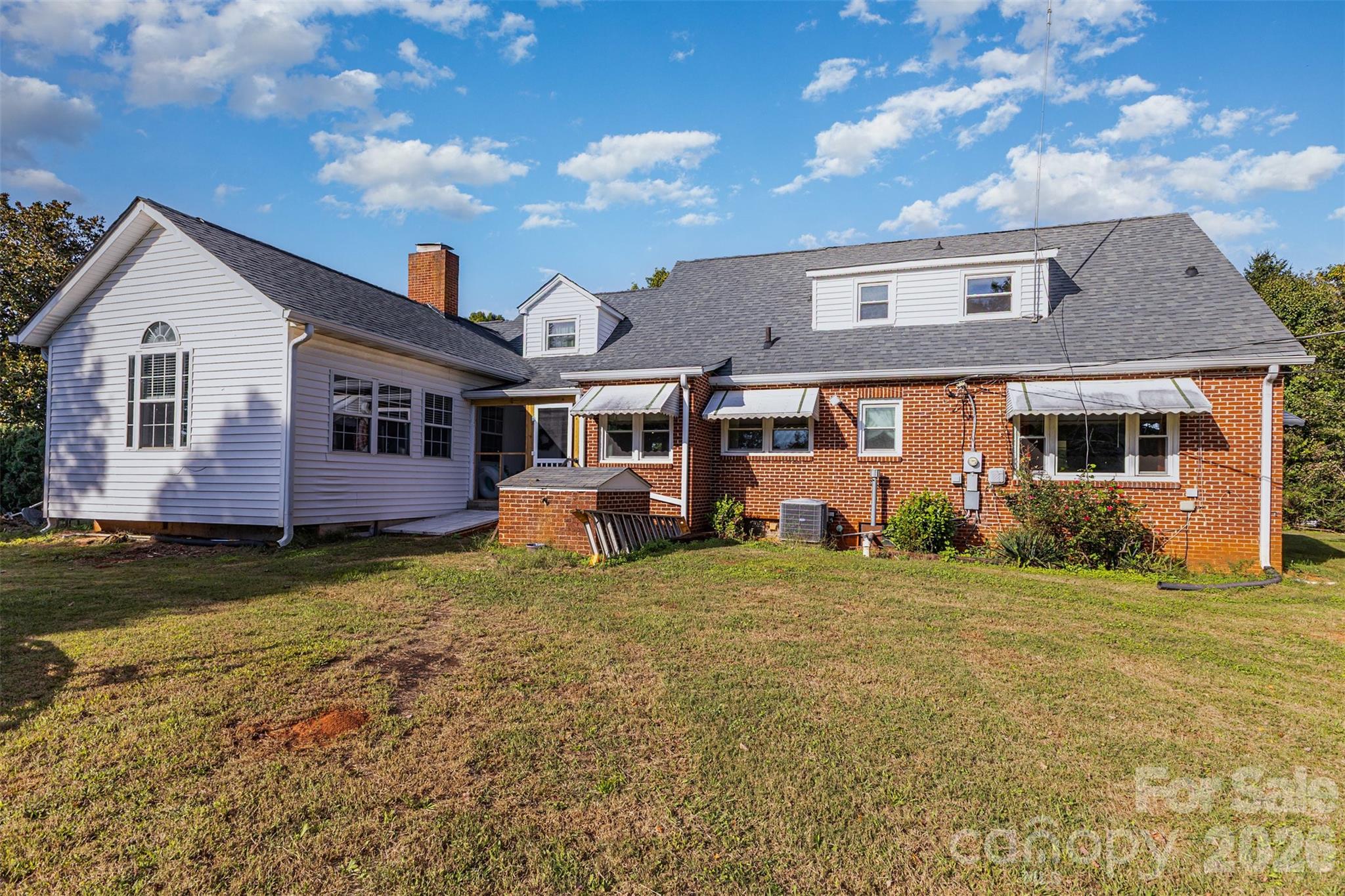 941 Casar Belwood Road — Lawndale