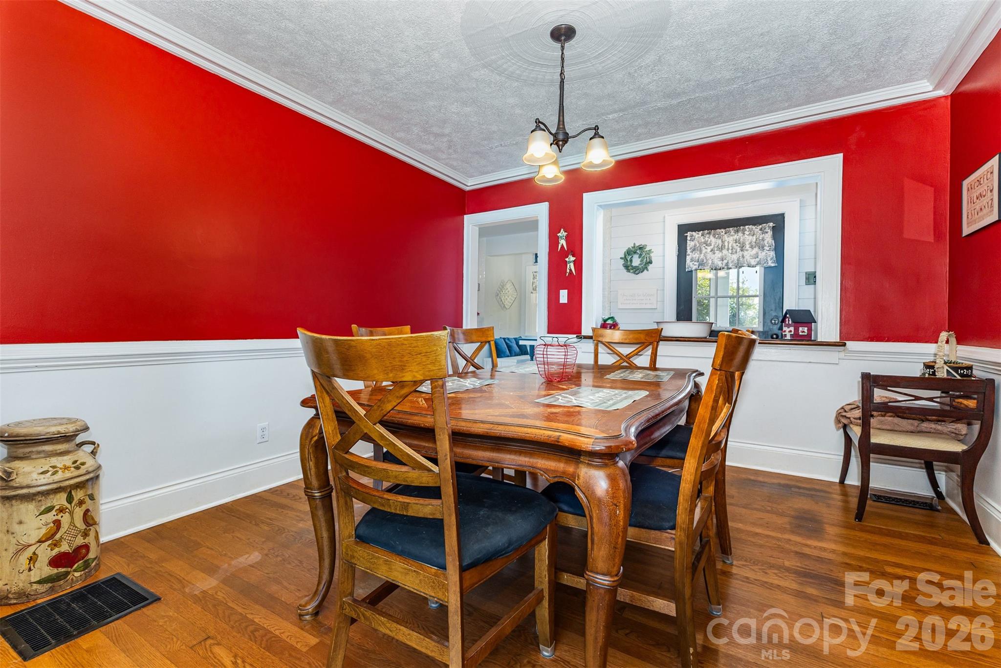 941 Casar Belwood Road — Lawndale