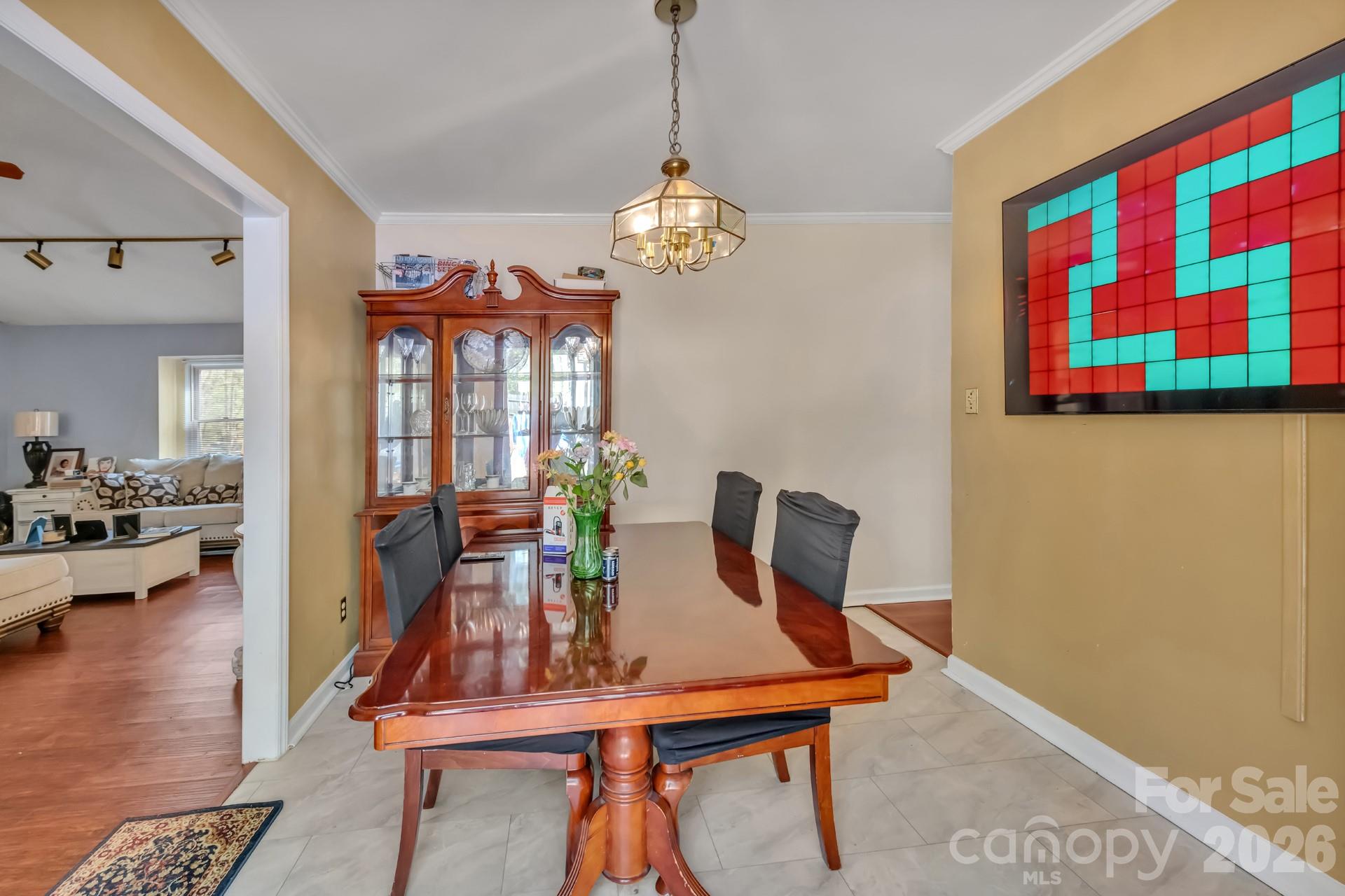5528 Middleton Road — Durham
