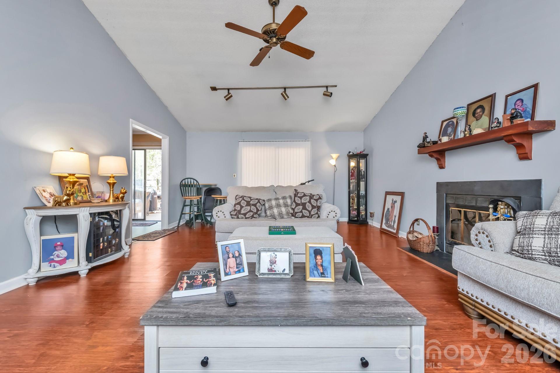 5528 Middleton Road — Durham