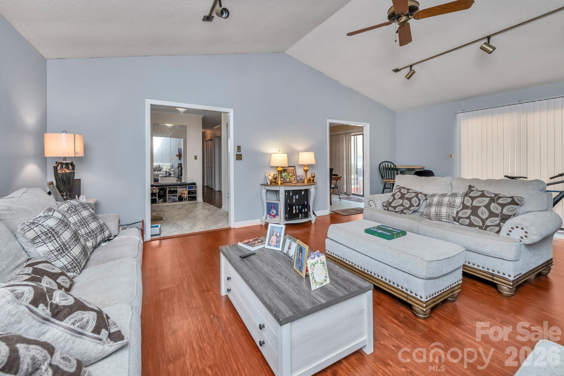 5528 Middleton Road — Durham
