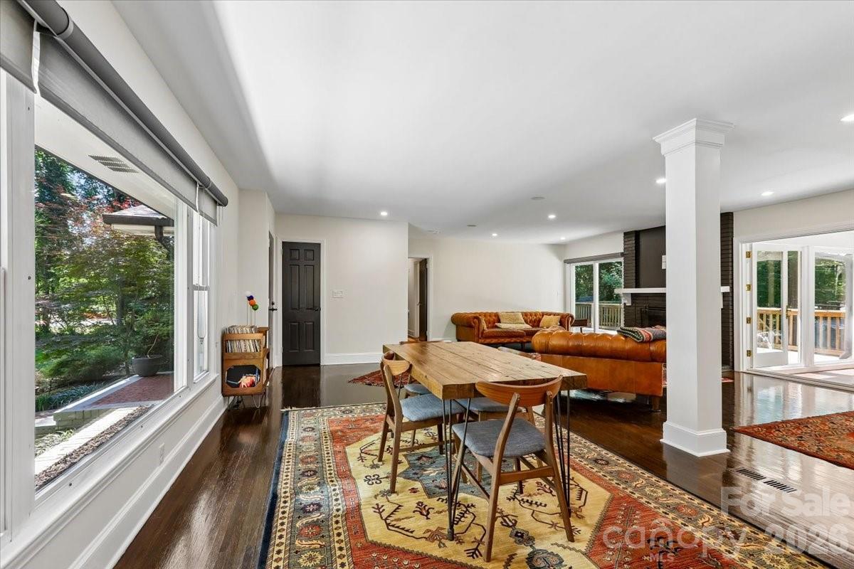 4640 Town And Country Drive — Charlotte