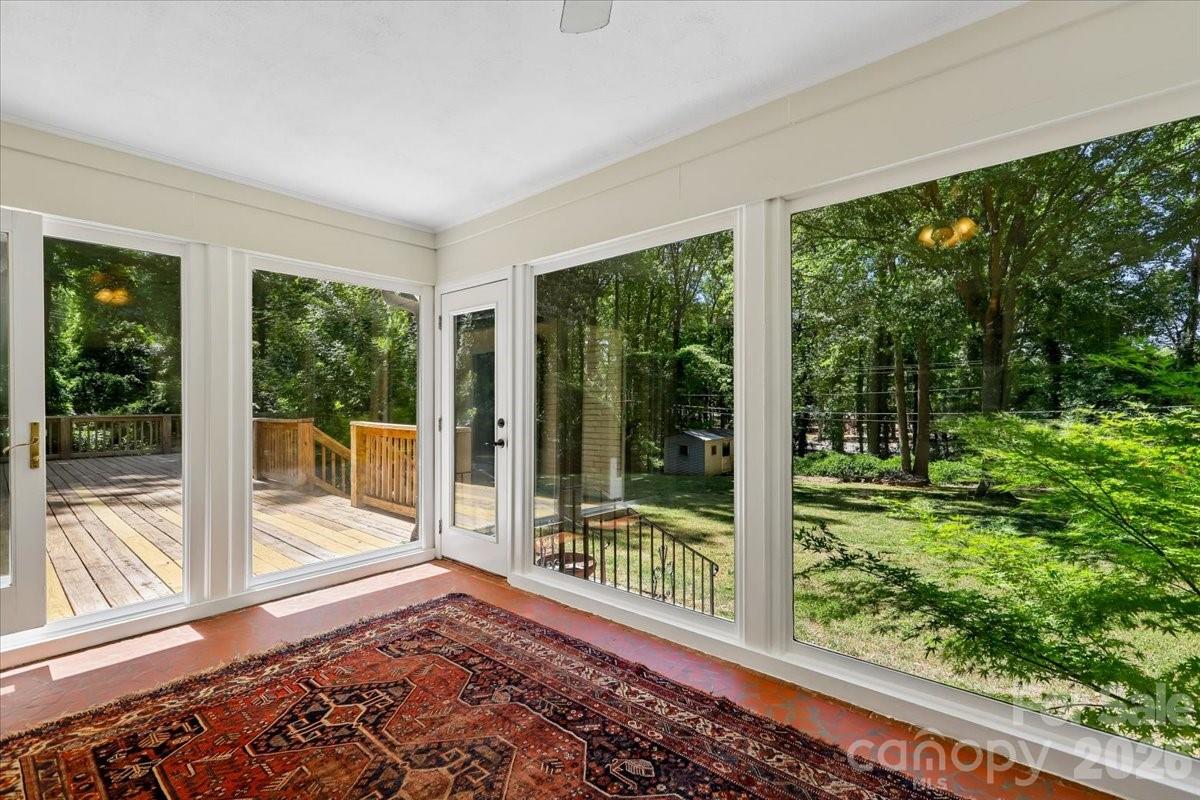 4640 Town And Country Drive — Charlotte