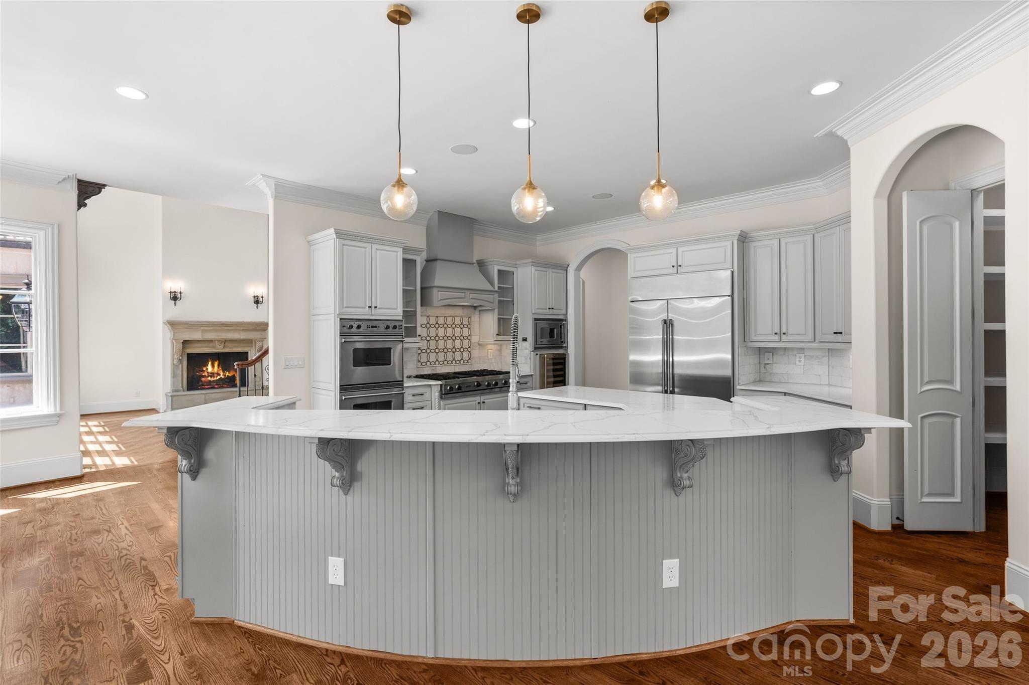 8600 Fairview Road — Charlotte