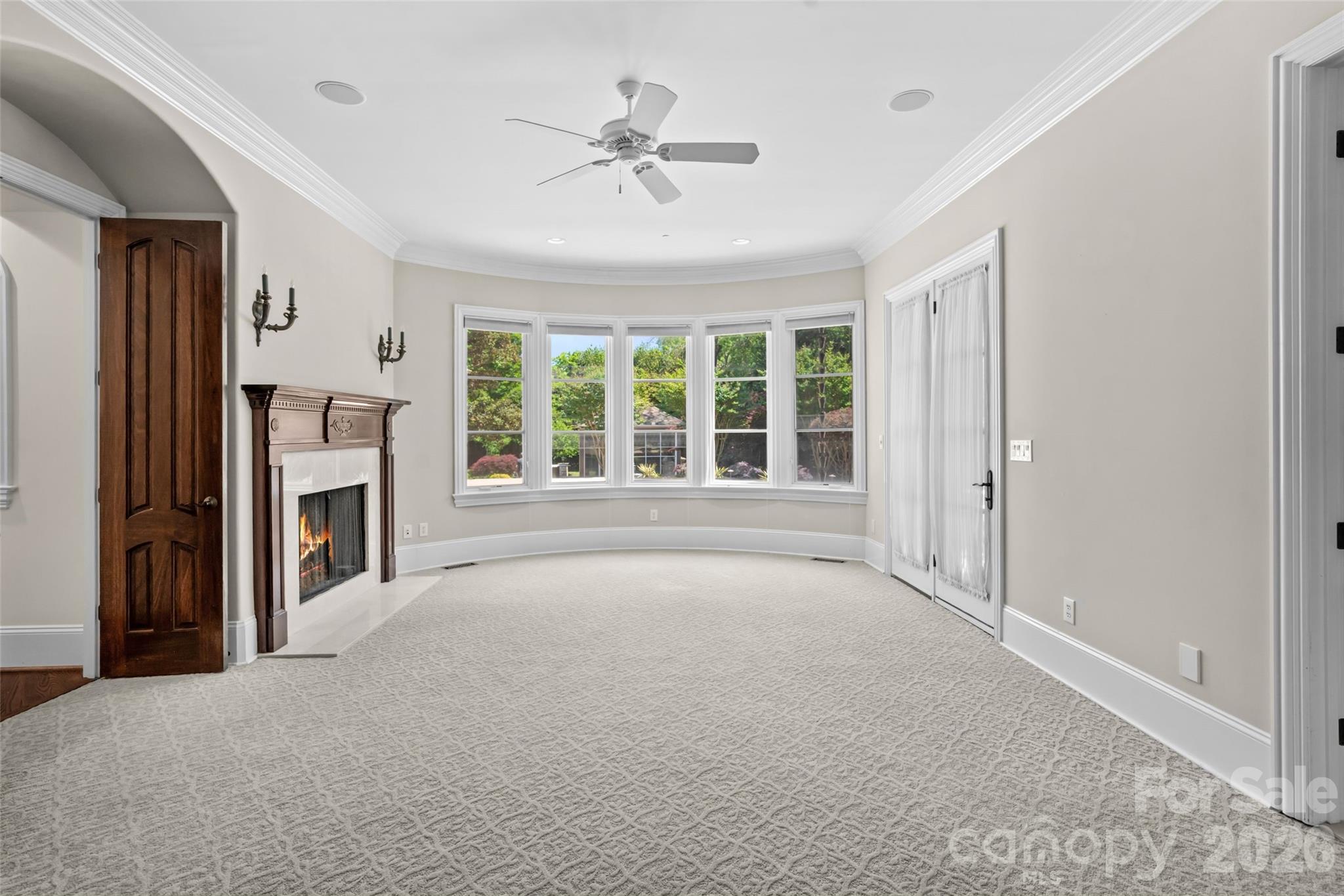8600 Fairview Road — Charlotte