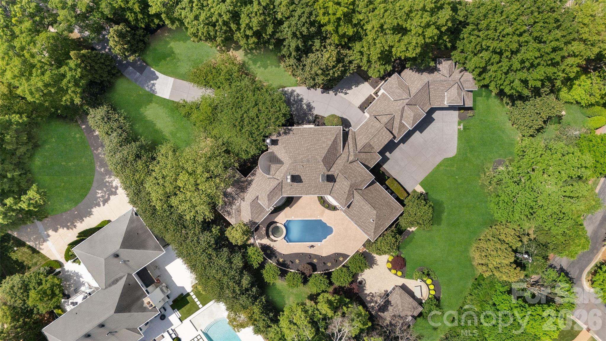 8600 Fairview Road — Charlotte