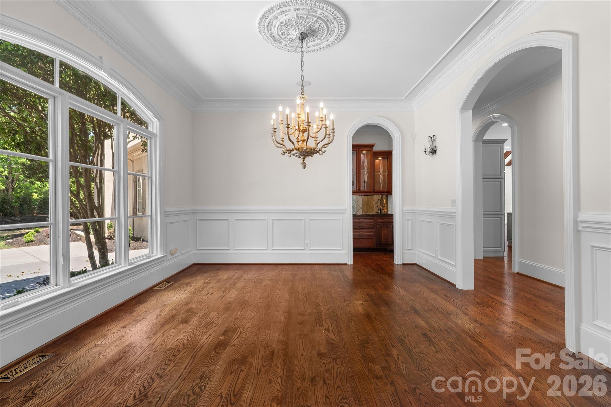 8600 Fairview Road — Charlotte