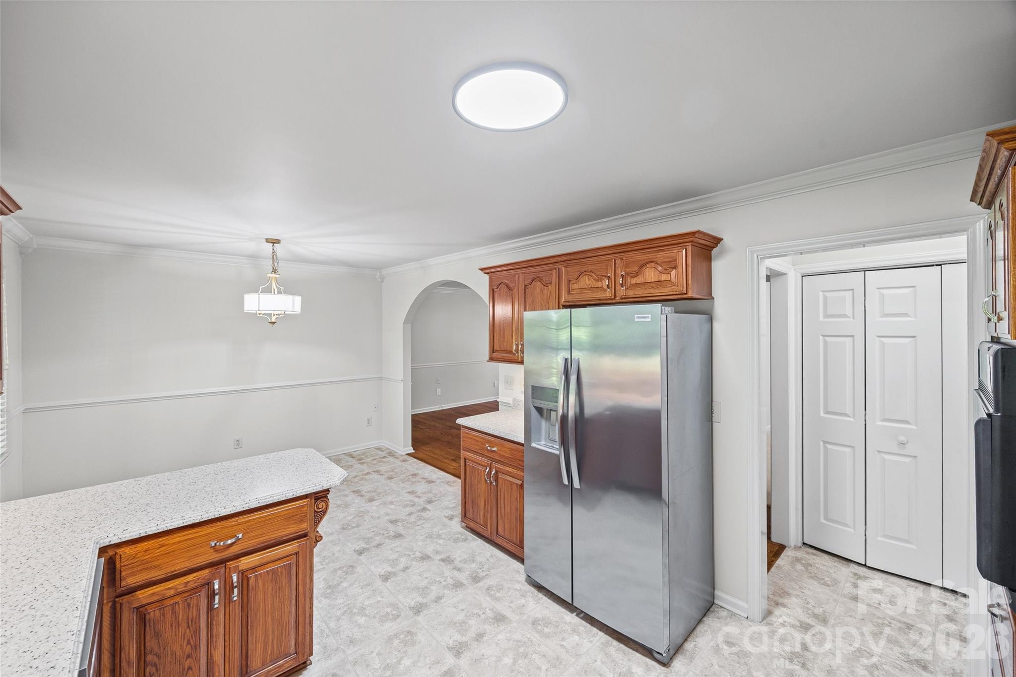4307 Edgeland Road — Edgemoor
