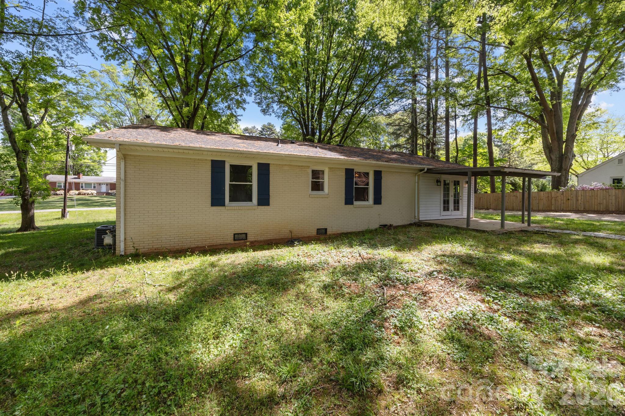 19041 Davidson Concord Road — Davidson