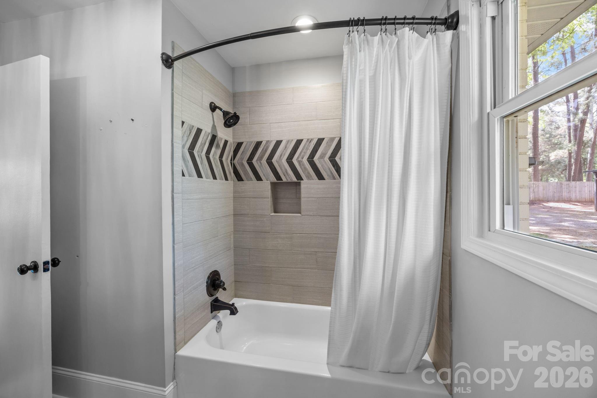 19041 Davidson Concord Road — Davidson