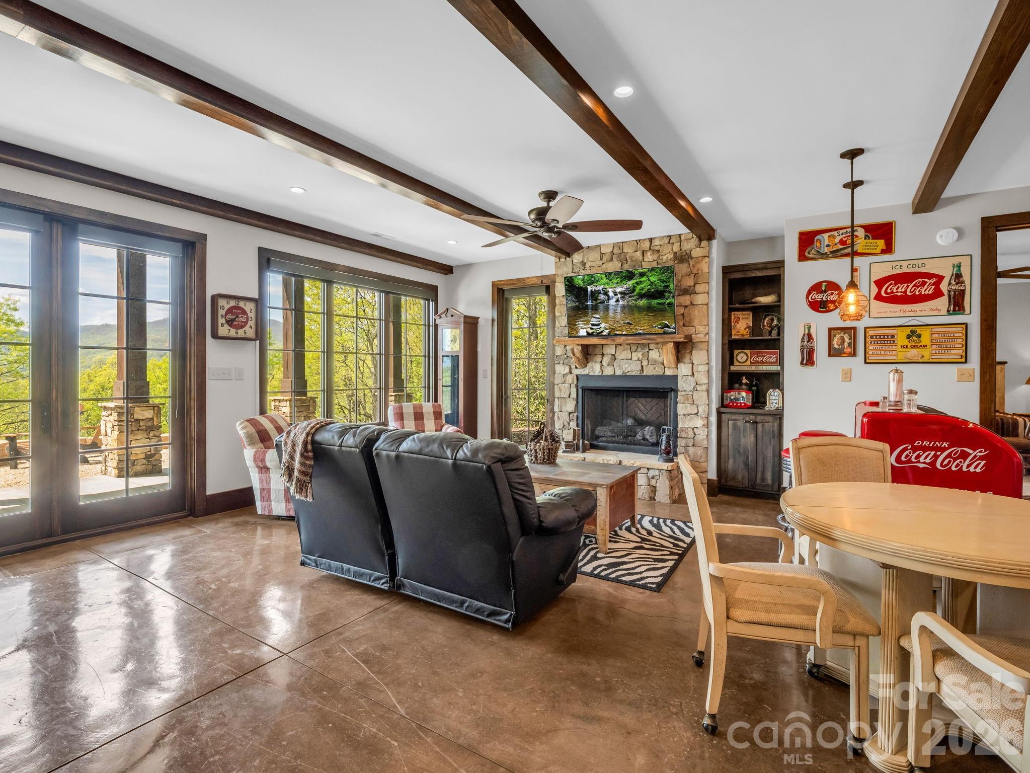 189 Tatanka Trail — Lake Lure
