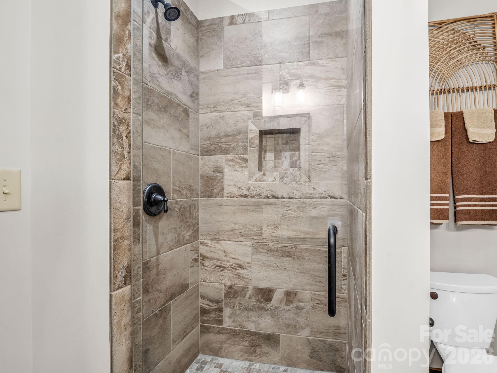 189 Tatanka Trail — Lake Lure