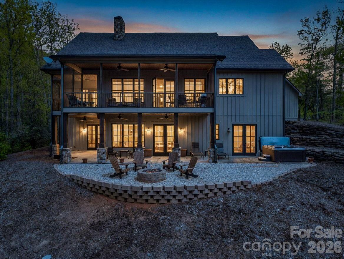 189 Tatanka Trail — Lake Lure