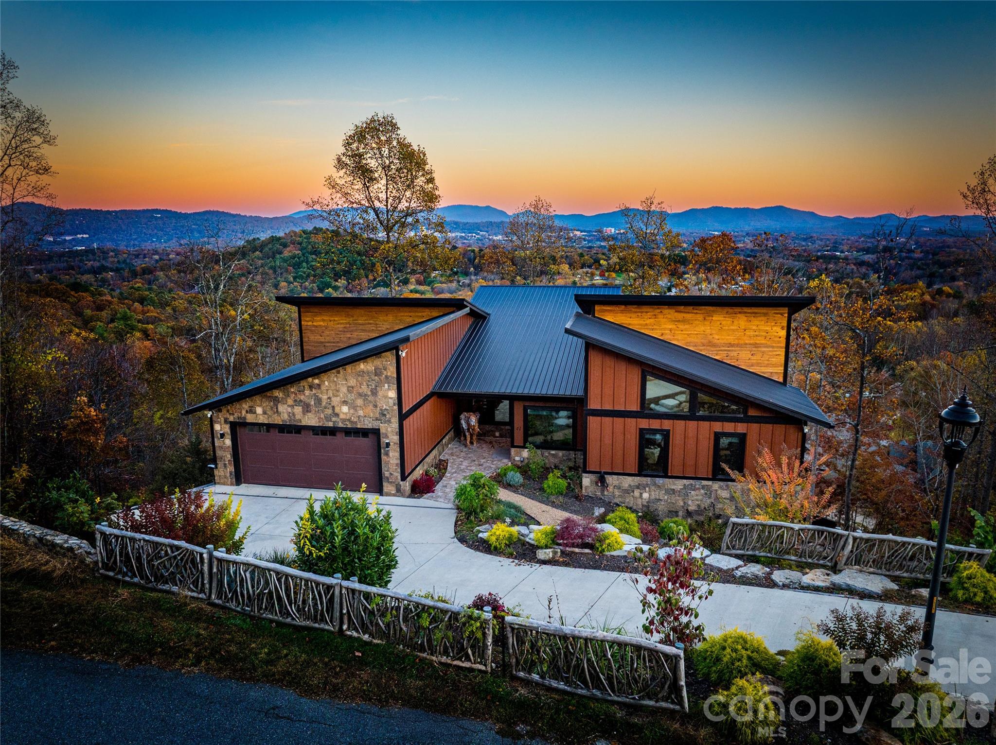 41 Ben Lippen School Road — Asheville