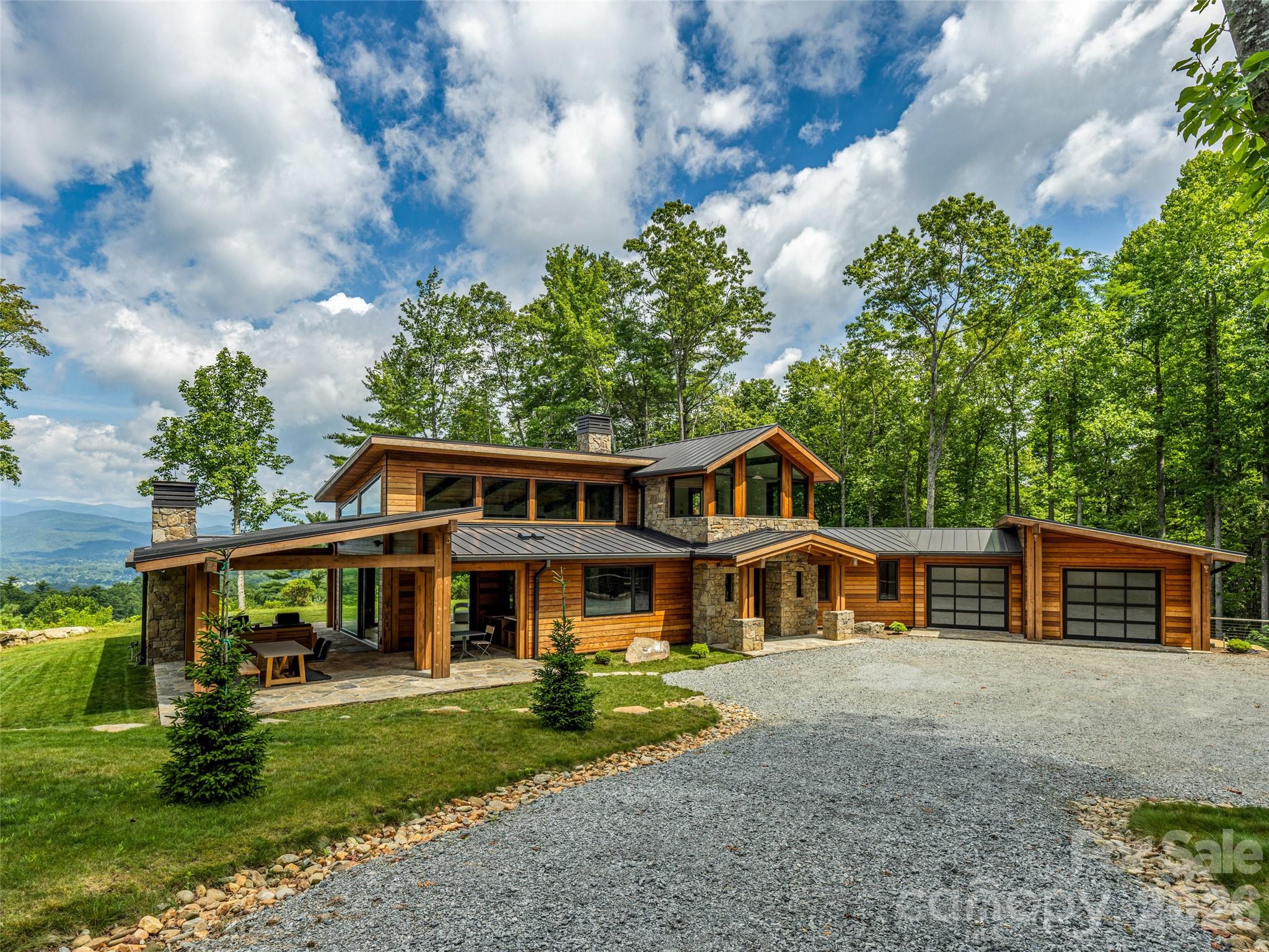 30 Banks Lane — Brevard