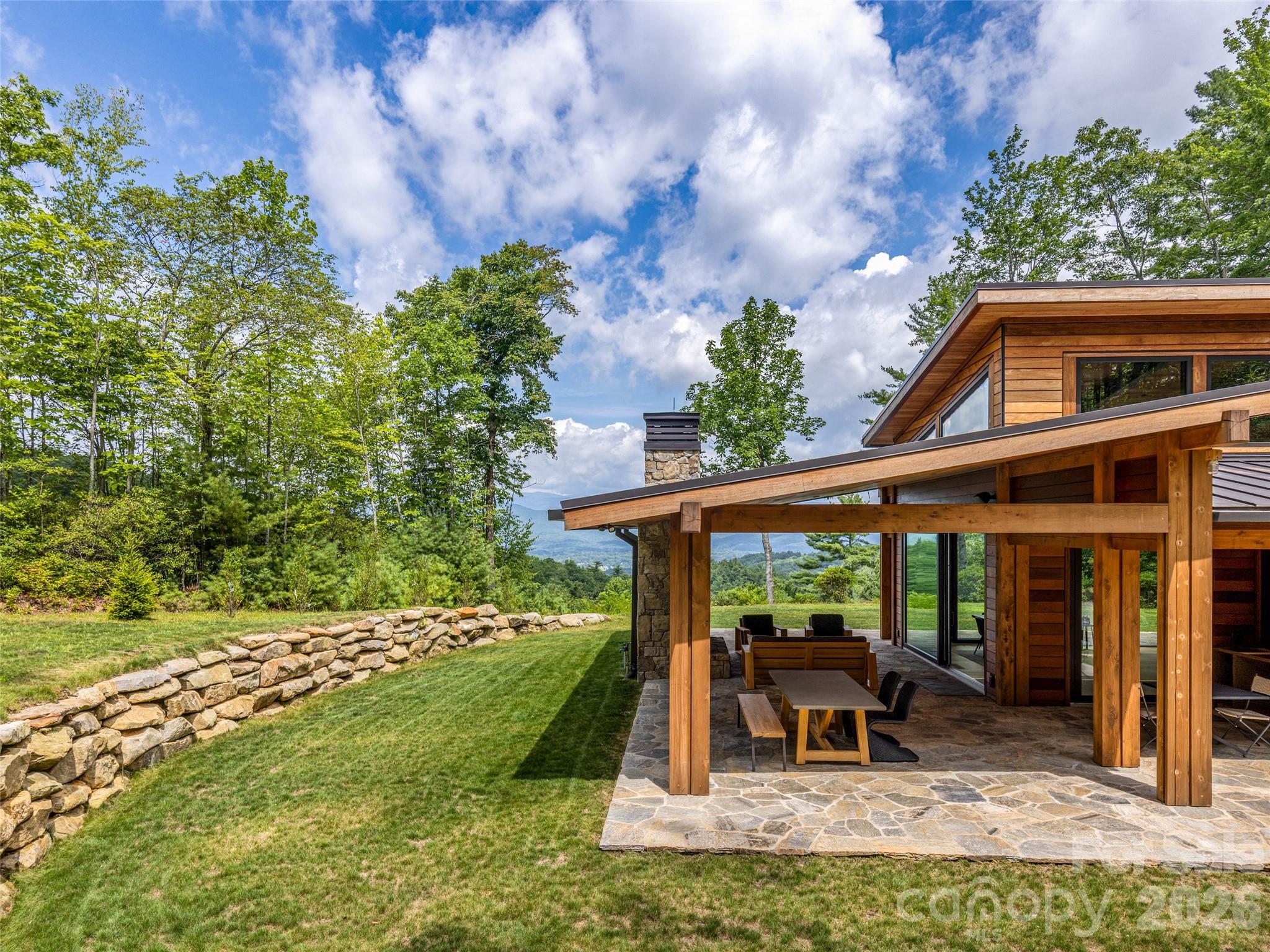 30 Banks Lane — Brevard
