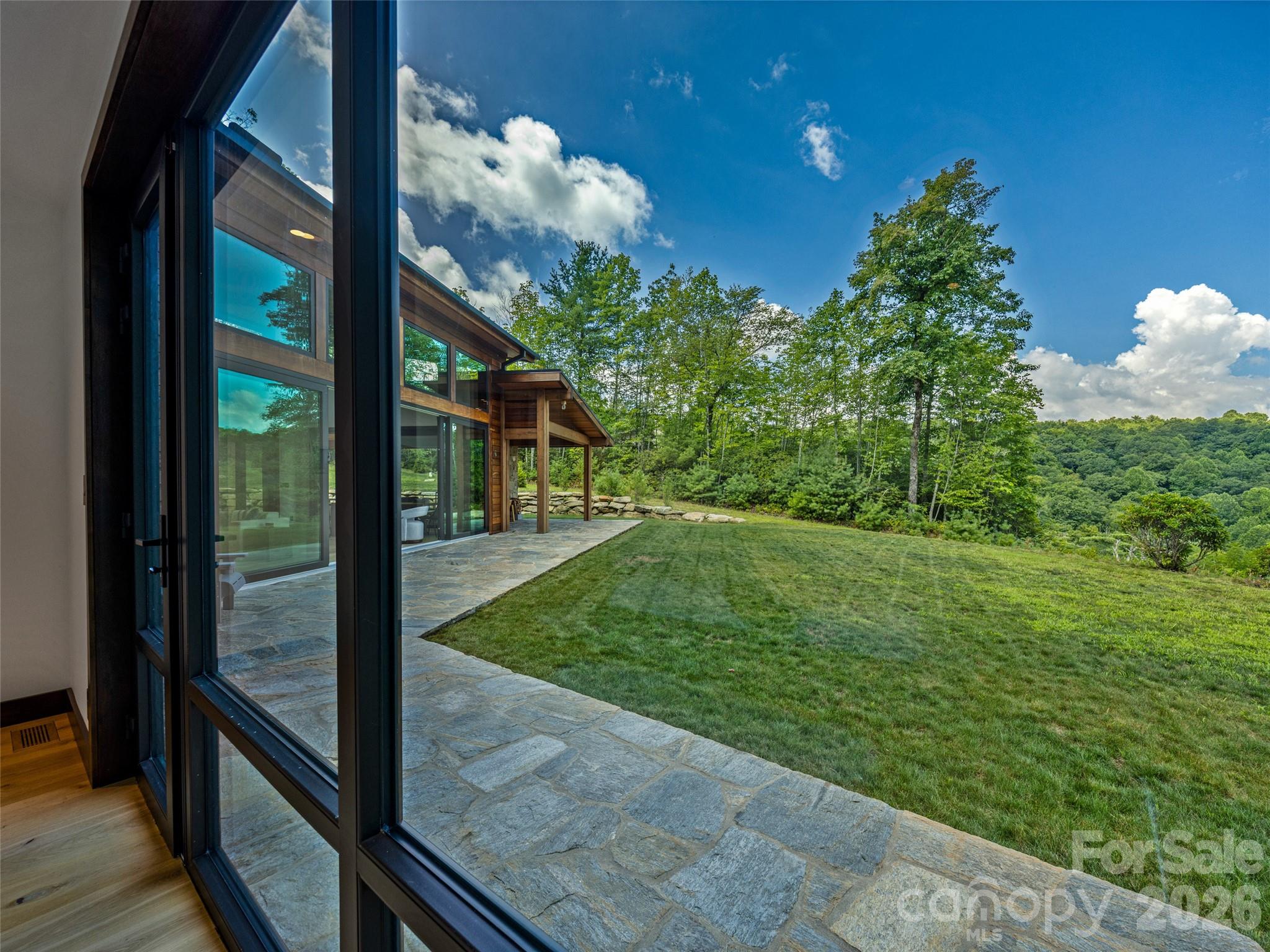 30 Banks Lane — Brevard