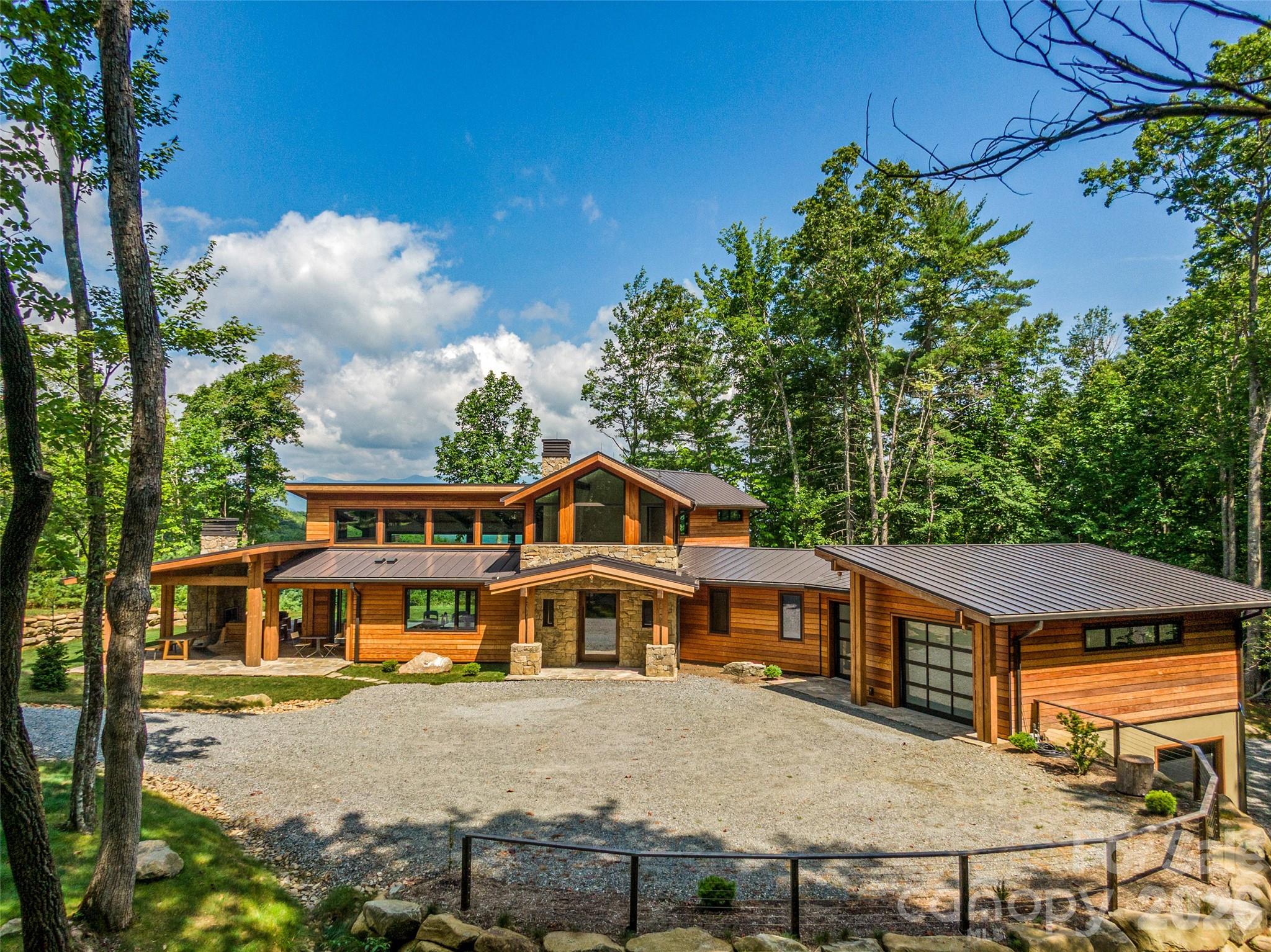 30 Banks Lane — Brevard