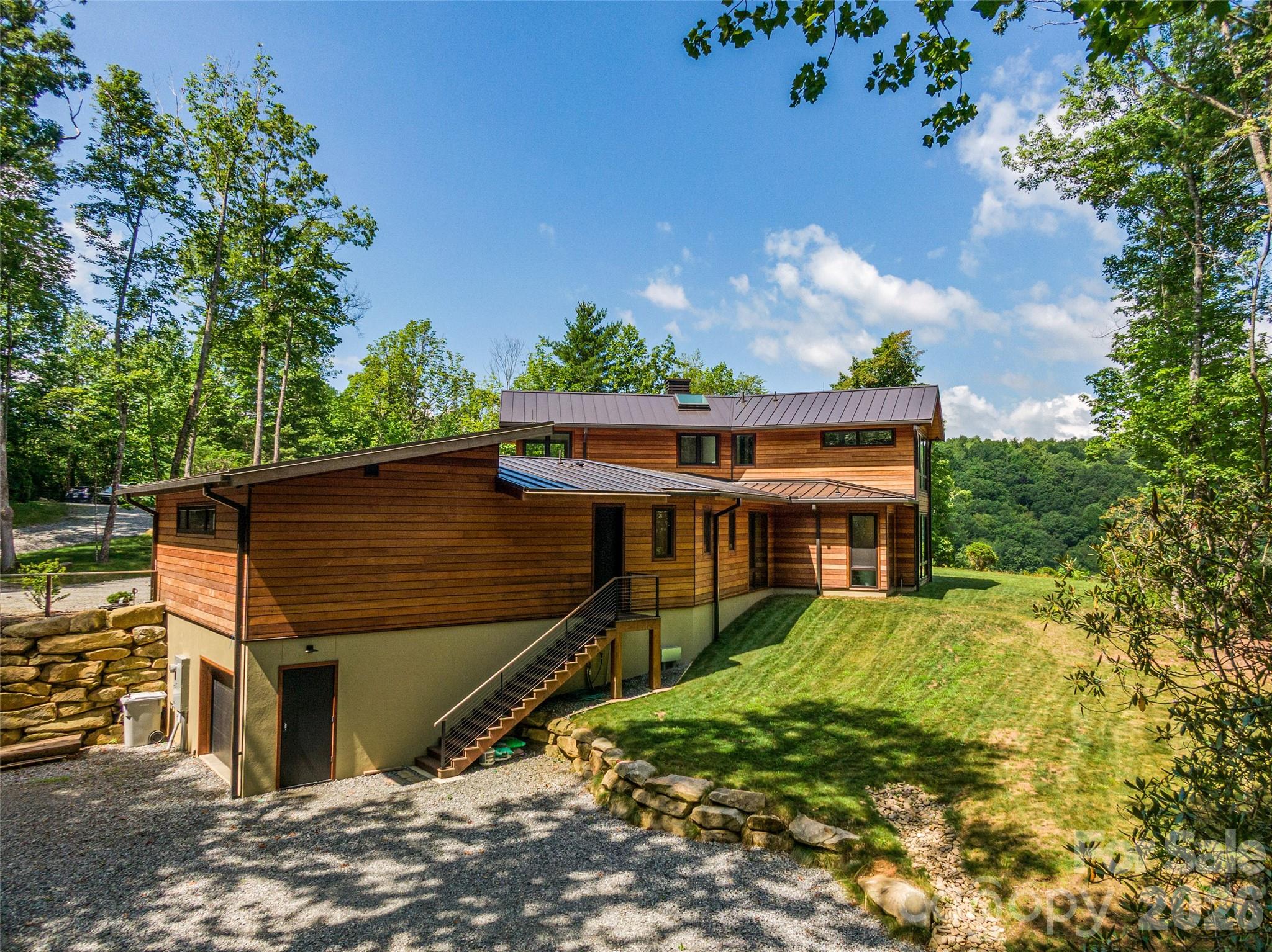 30 Banks Lane — Brevard