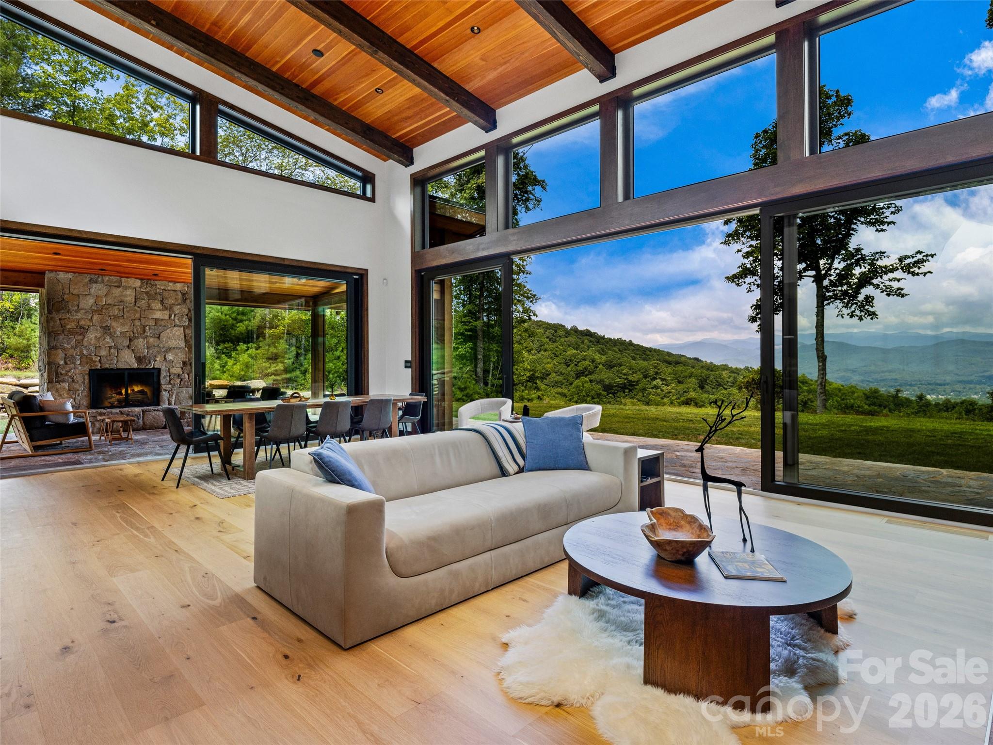 30 Banks Lane — Brevard