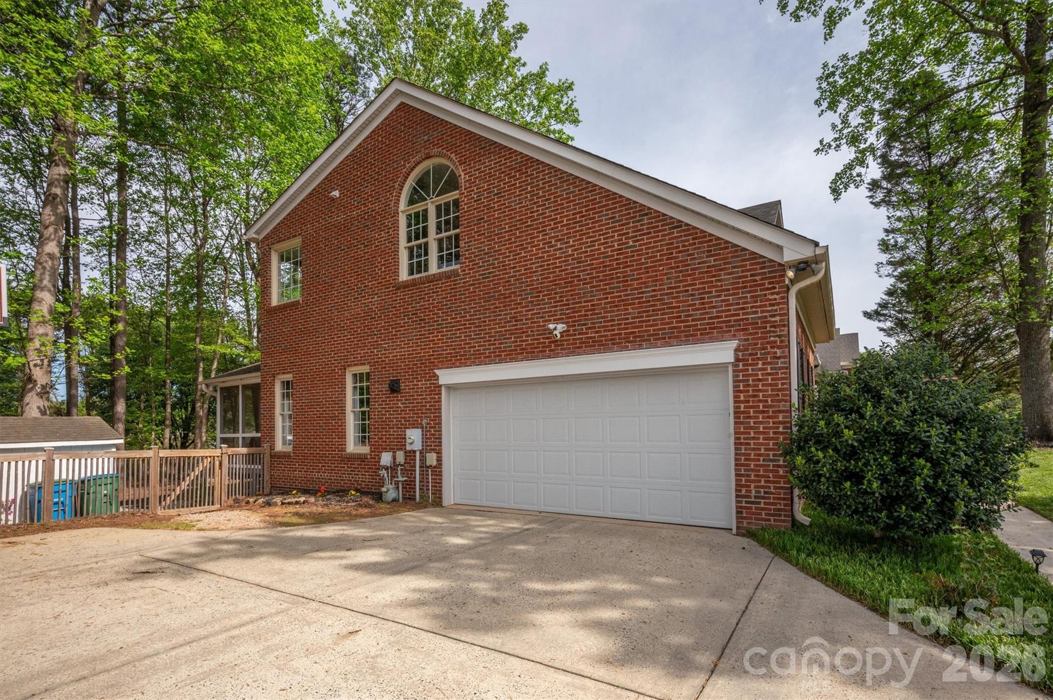 12535 Cedar Post Lane — Charlotte