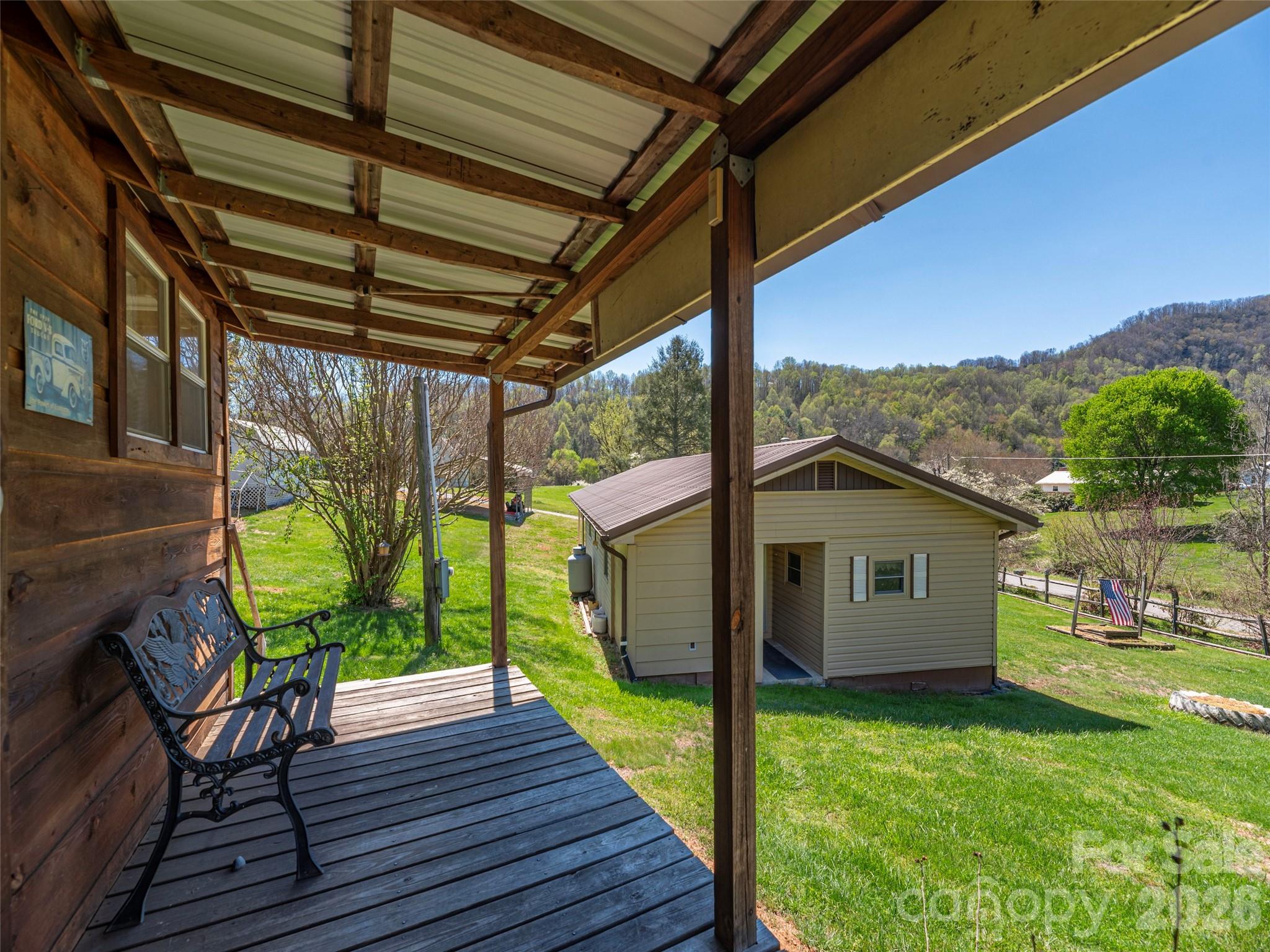 17 Mustang Lane — Waynesville