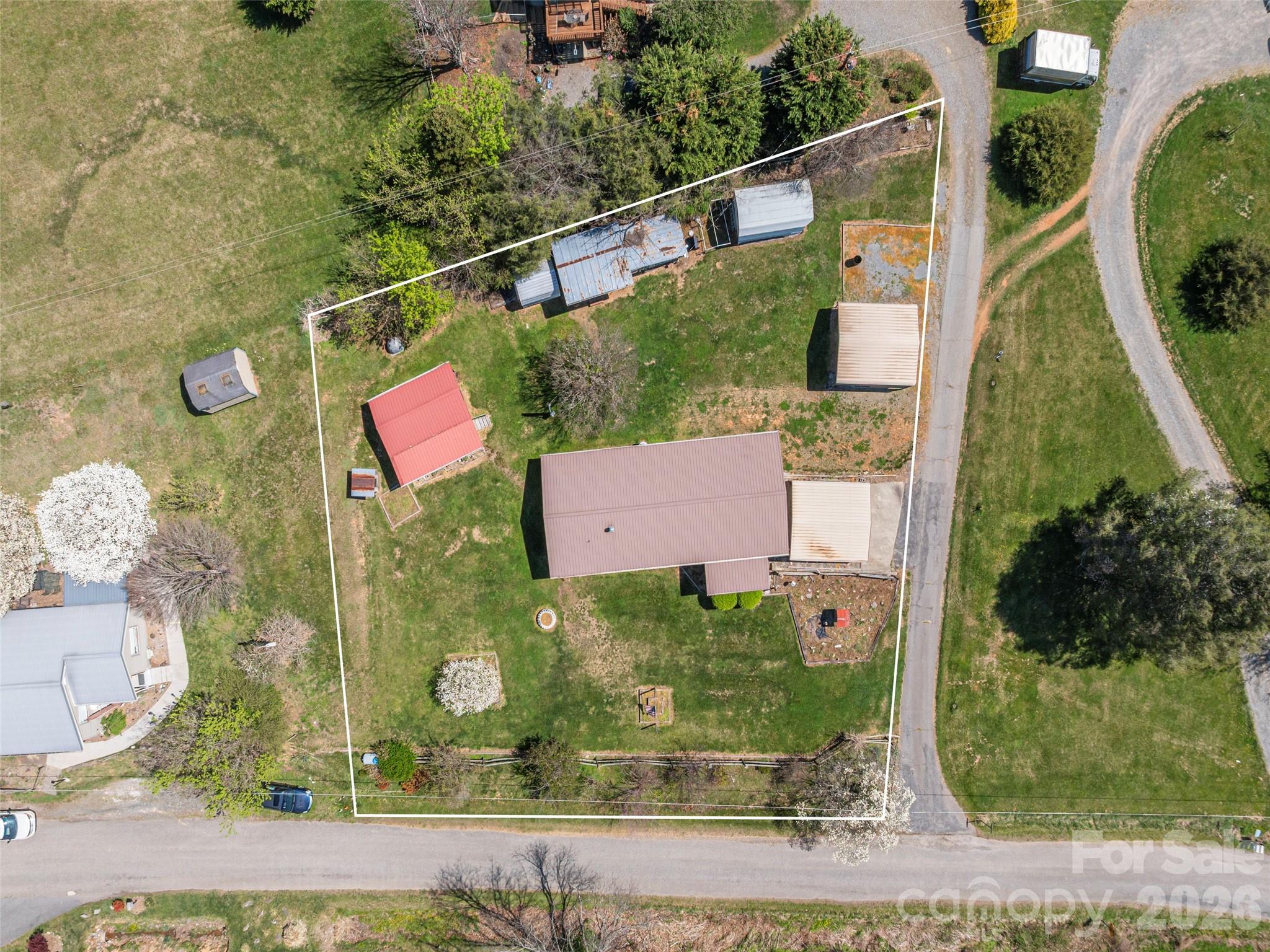 17 Mustang Lane — Waynesville