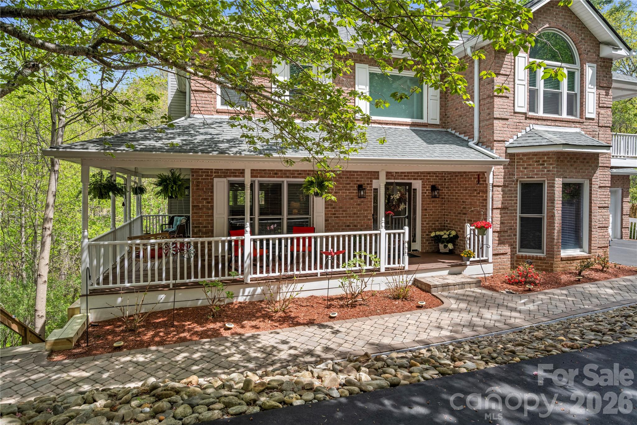 483 Heather Marie Drive — Hendersonville
