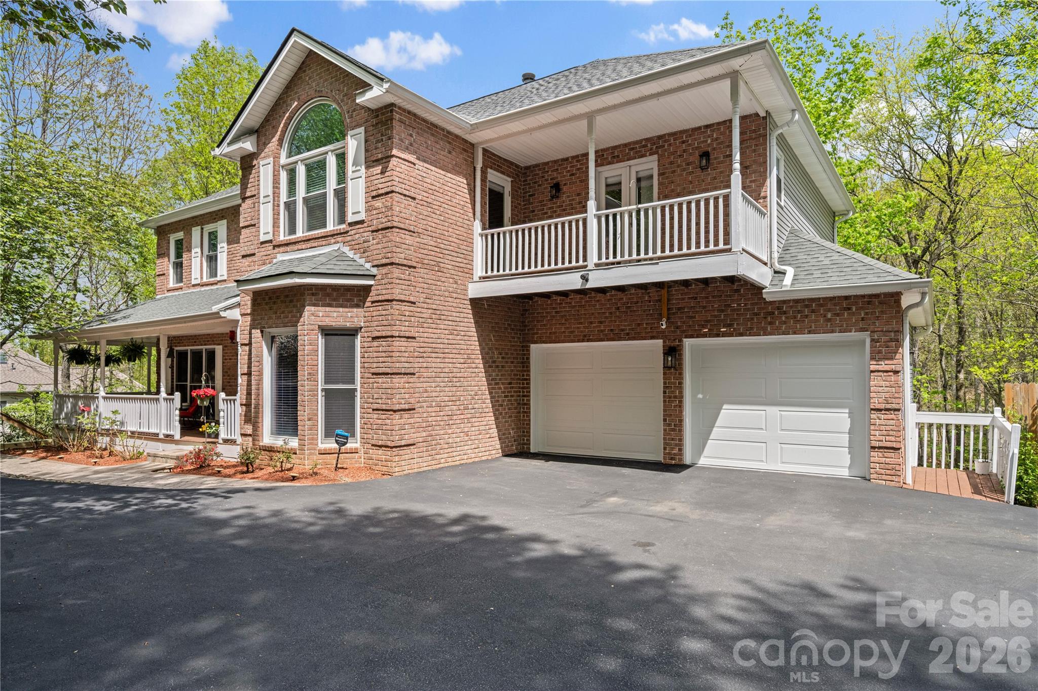 483 Heather Marie Drive — Hendersonville