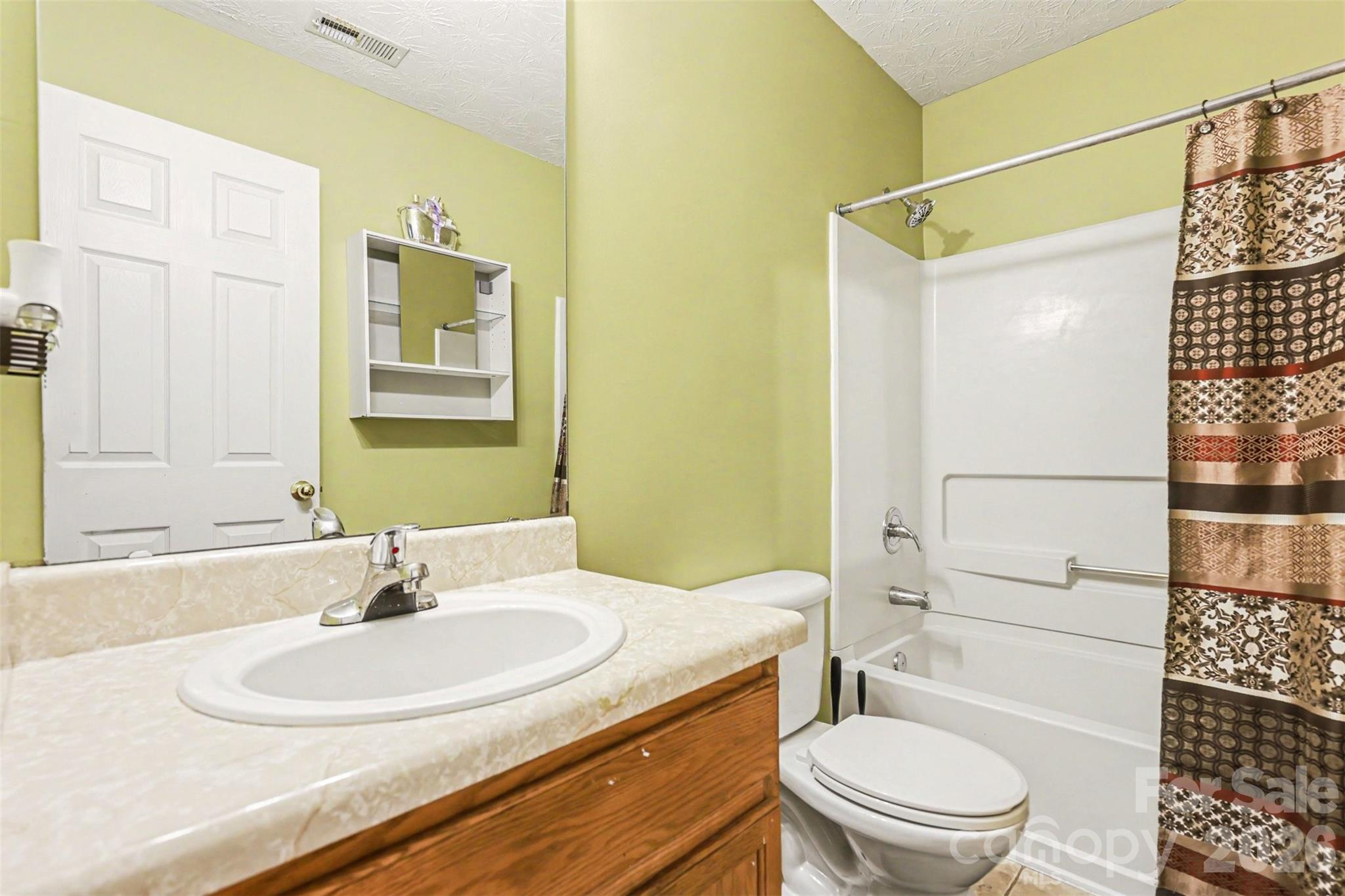 4905 Eagle Creek Drive — Charlotte