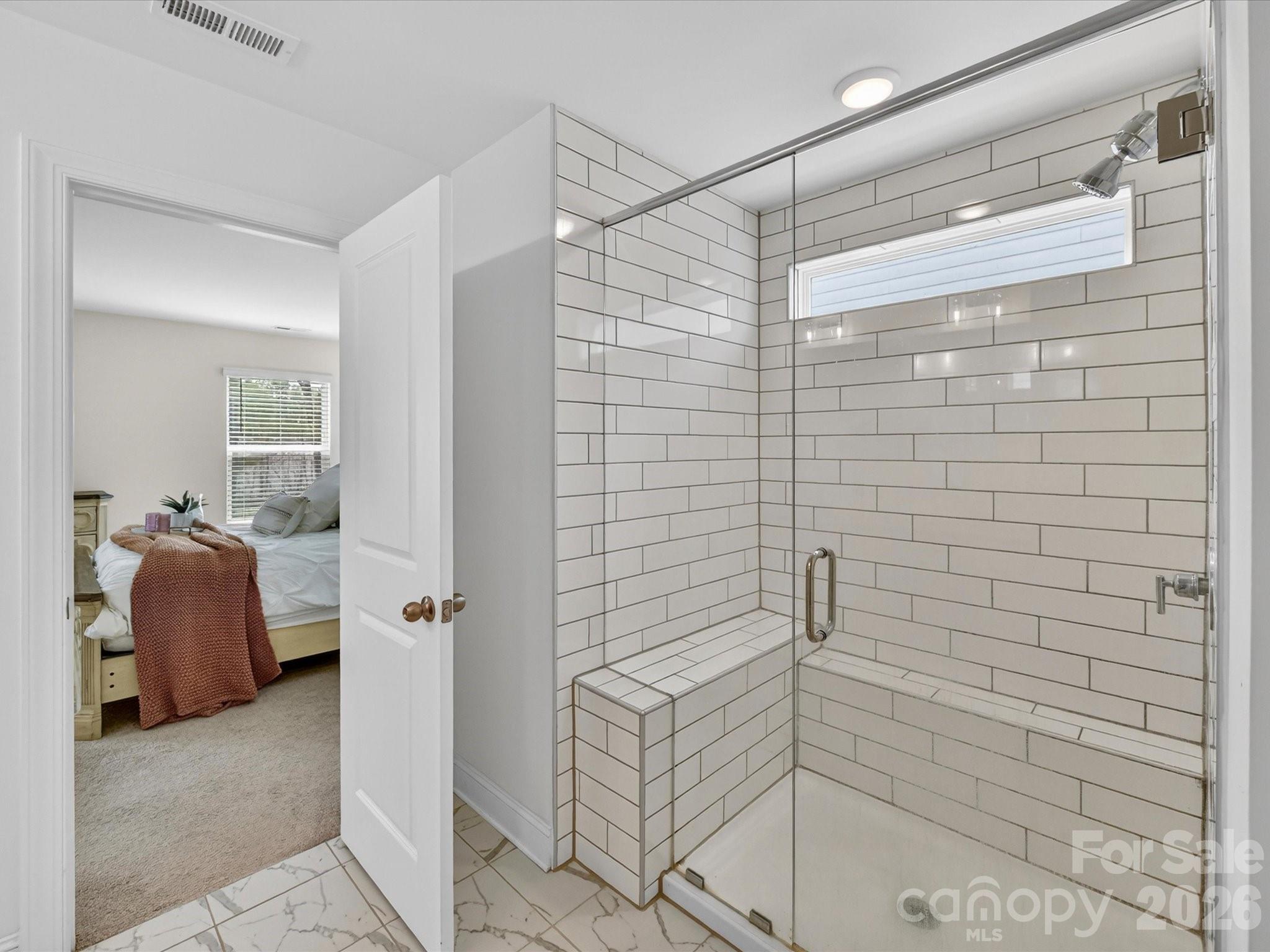3869 Center Place Drive — Harrisburg