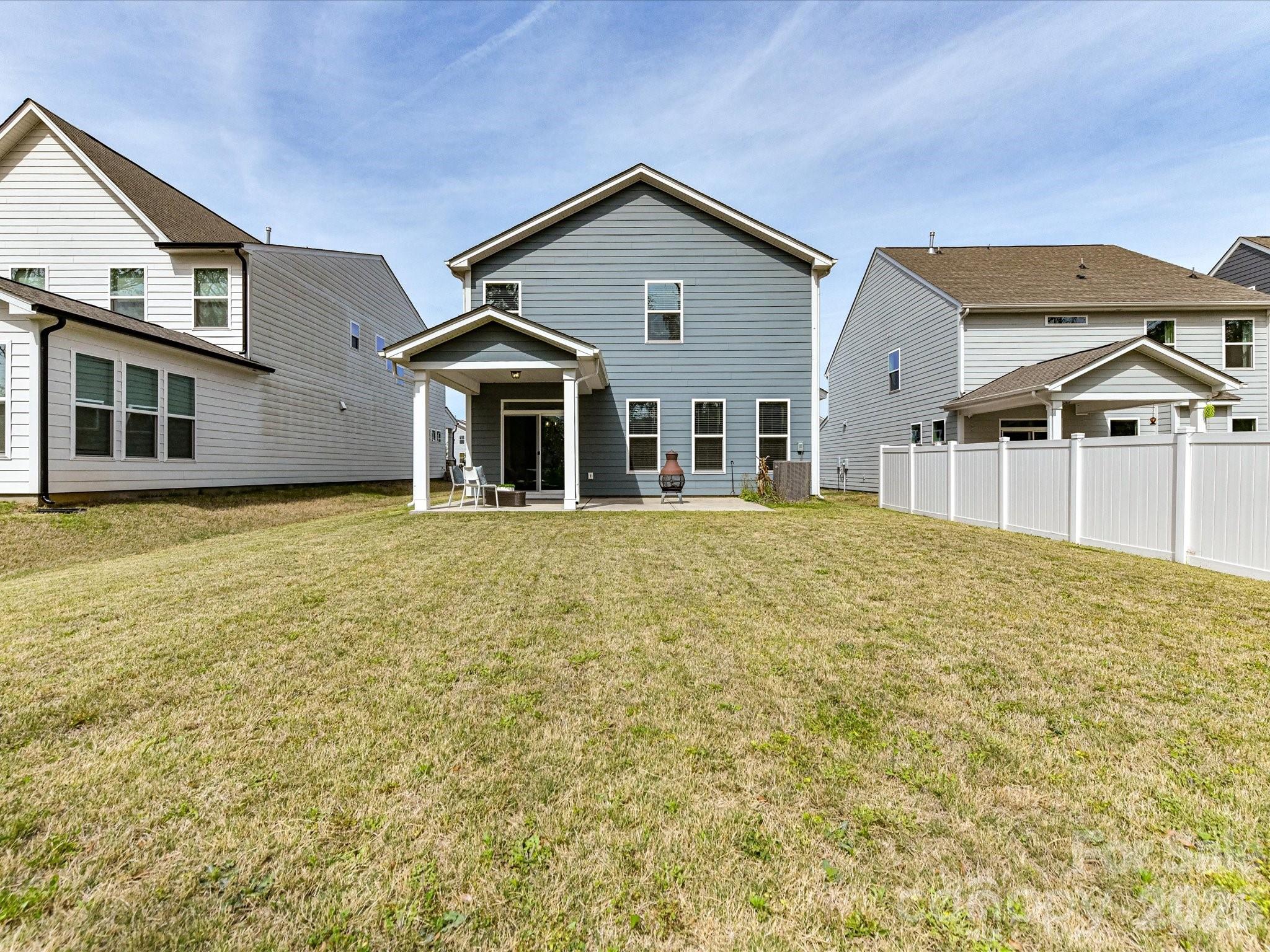 3869 Center Place Drive — Harrisburg