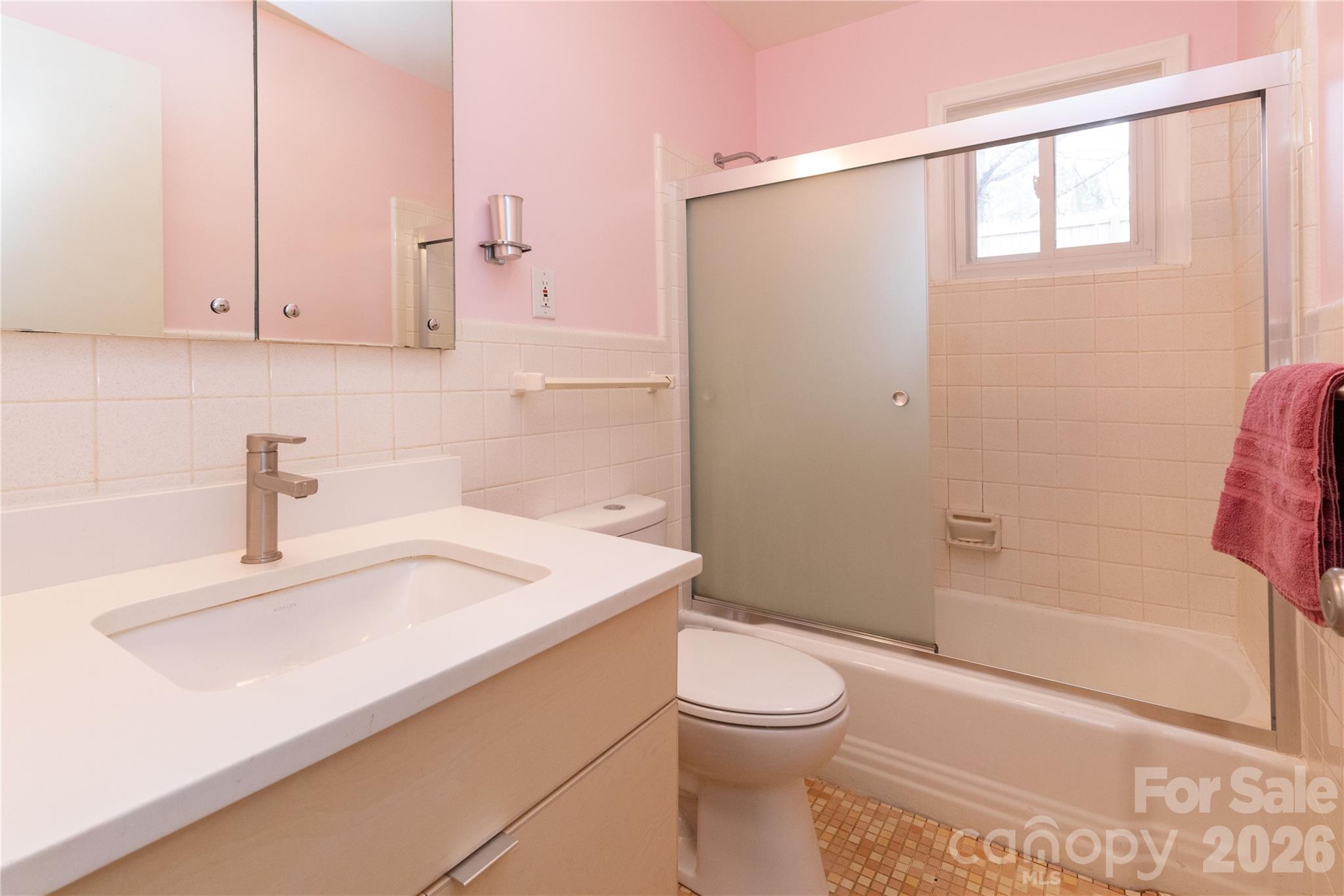 3 Quail Cove Road — Asheville