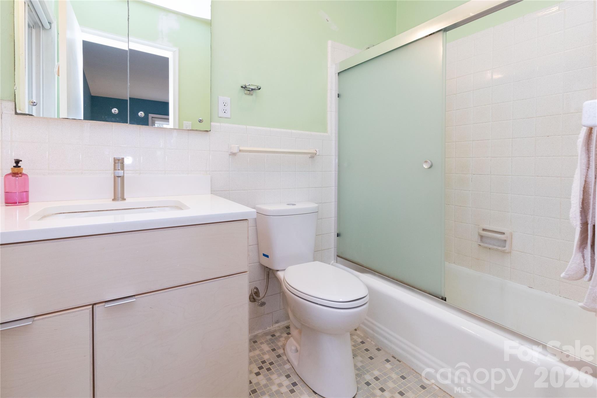 3 Quail Cove Road — Asheville