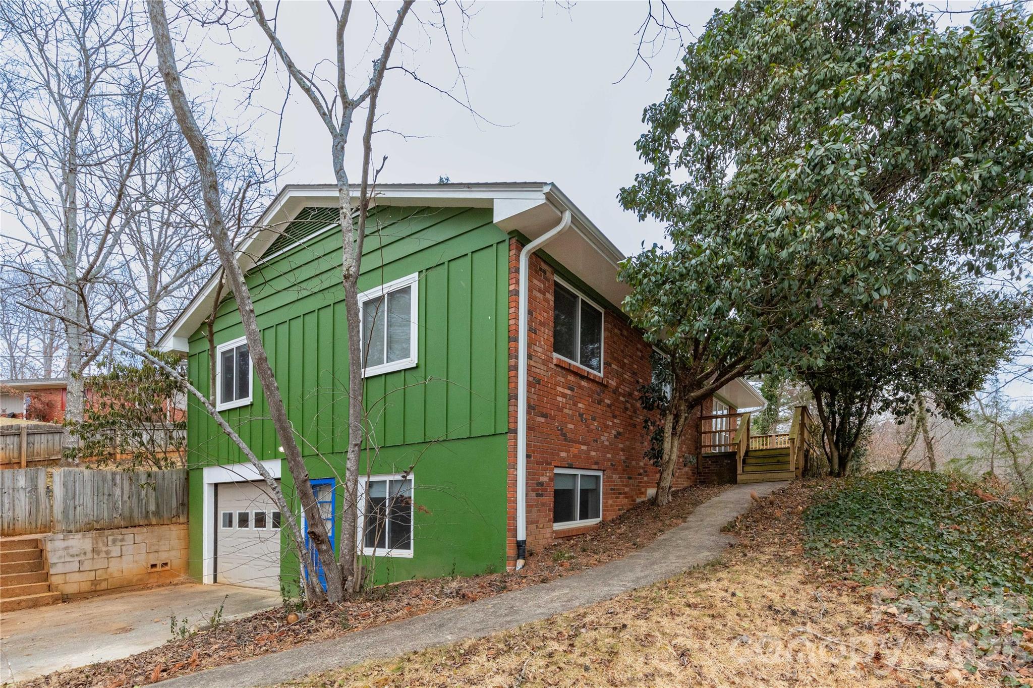 3 Quail Cove Road — Asheville