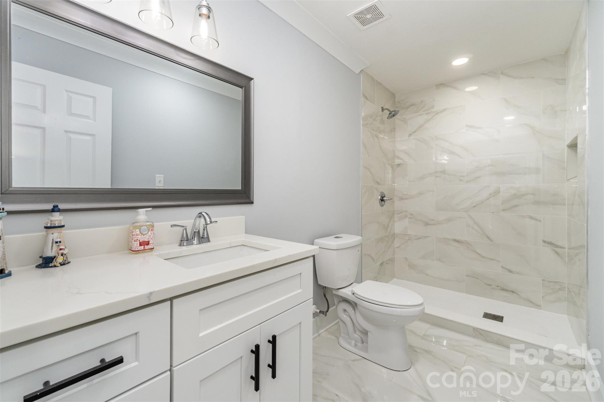 4501 Brookwood Road — Charlotte