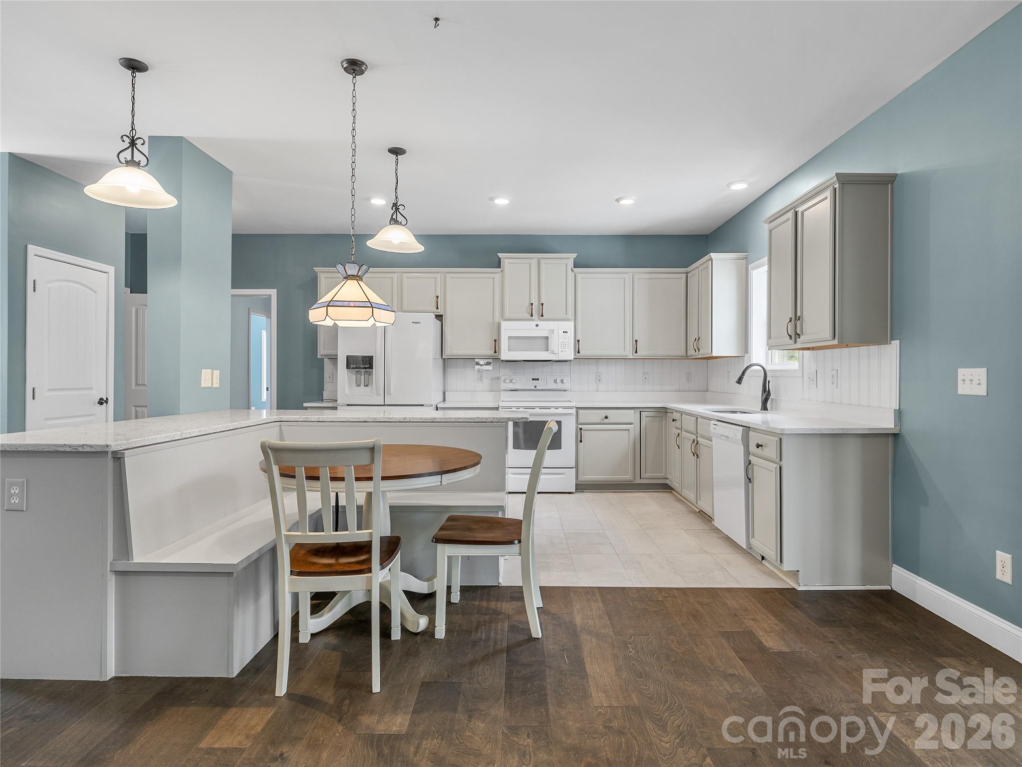 2500 S Blackstock Road — Landrum