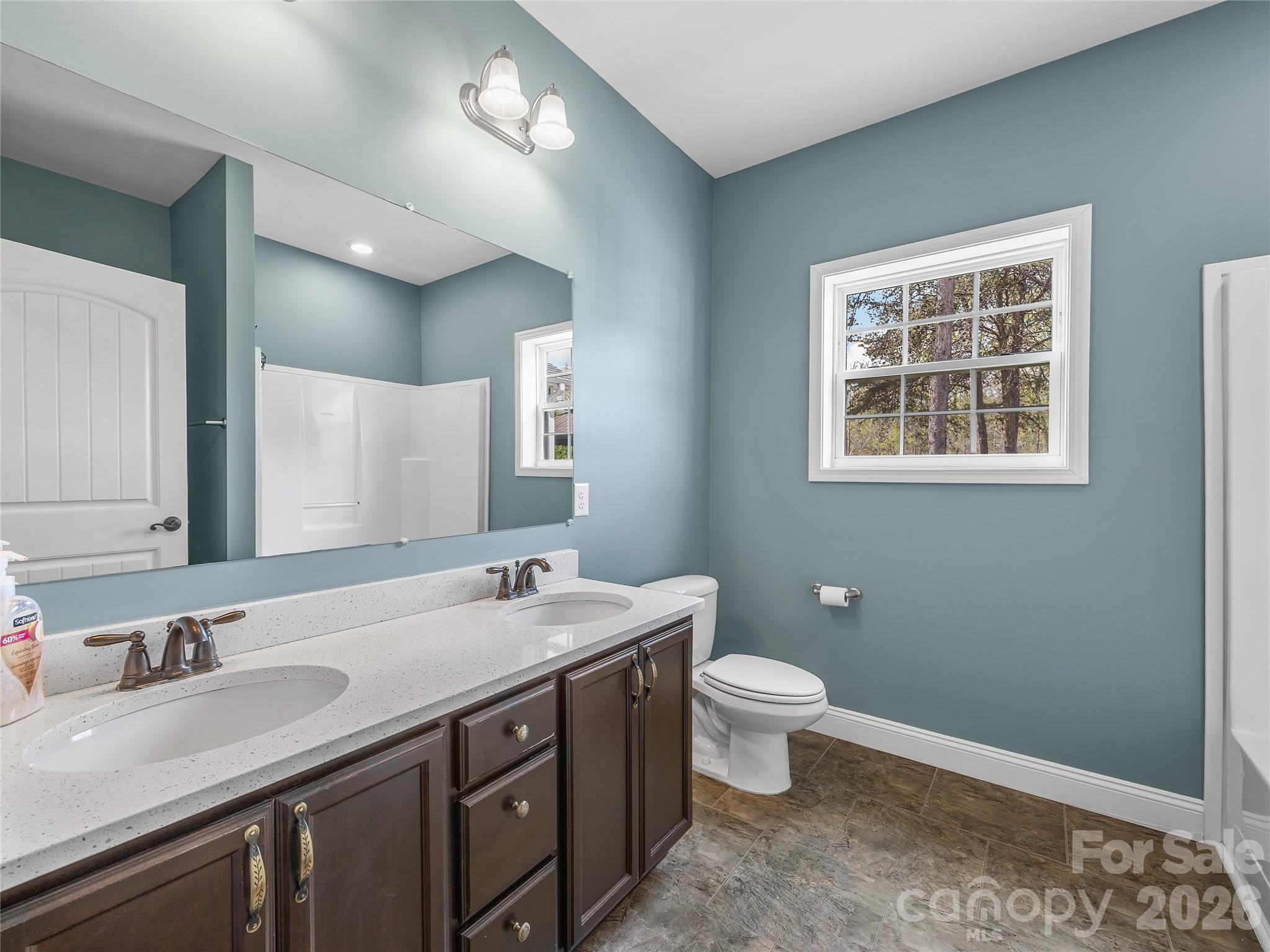 2500 S Blackstock Road — Landrum